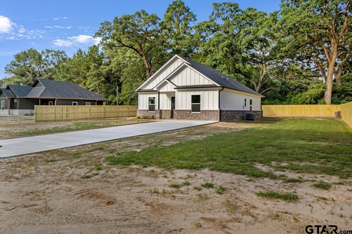 181 County Road 4114