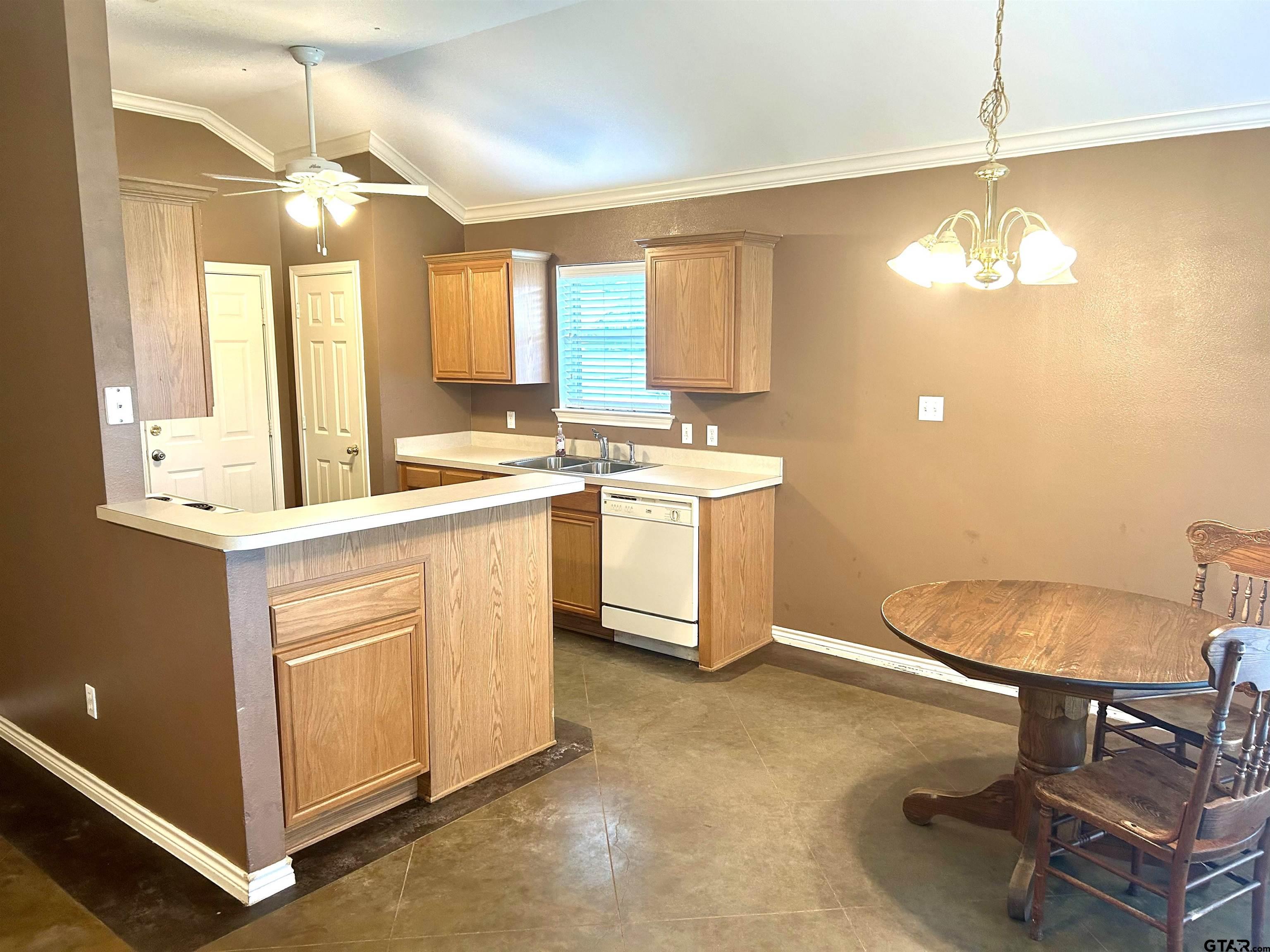 11340 Derby Dr.
