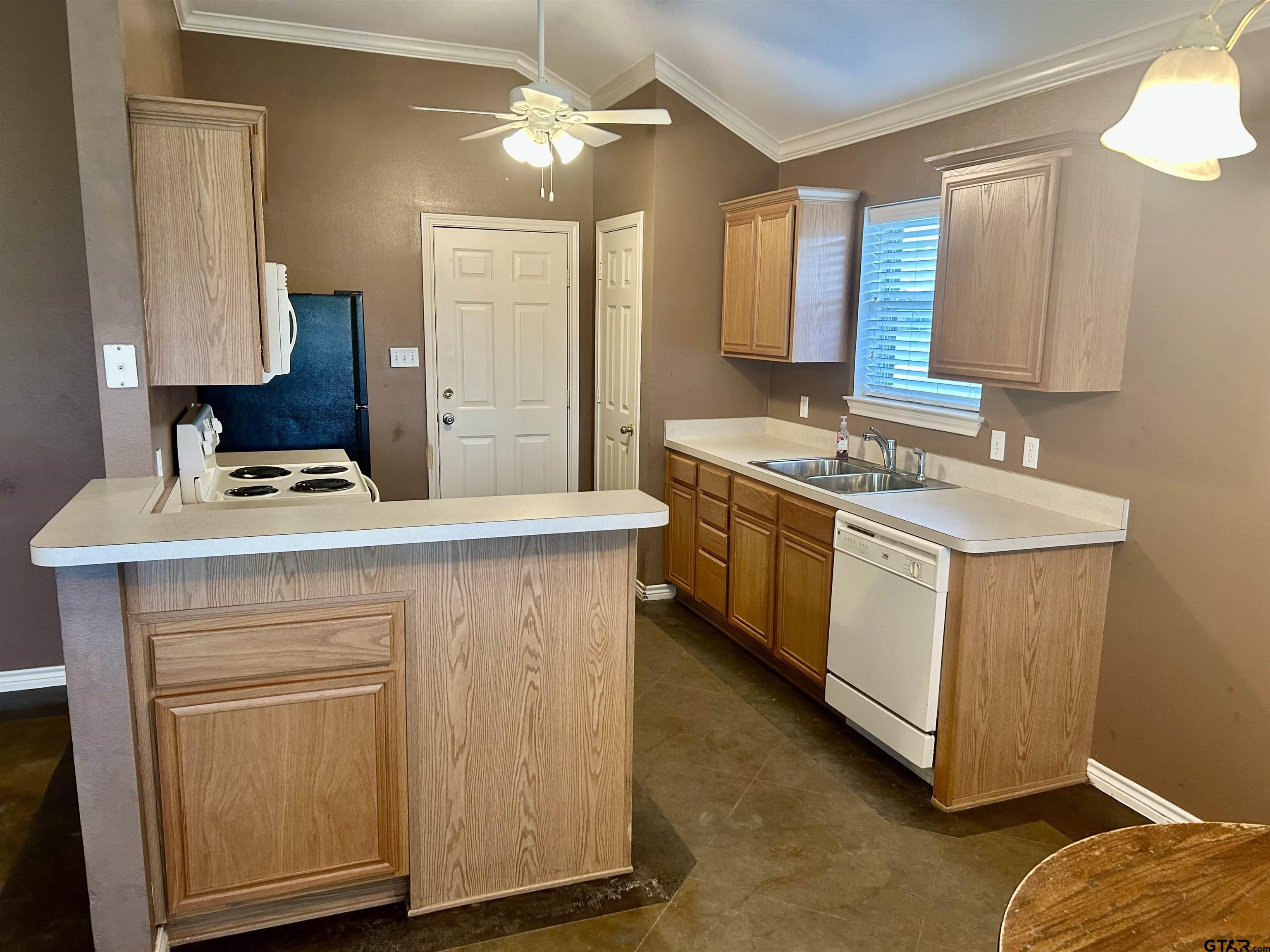 11340 Derby Dr.