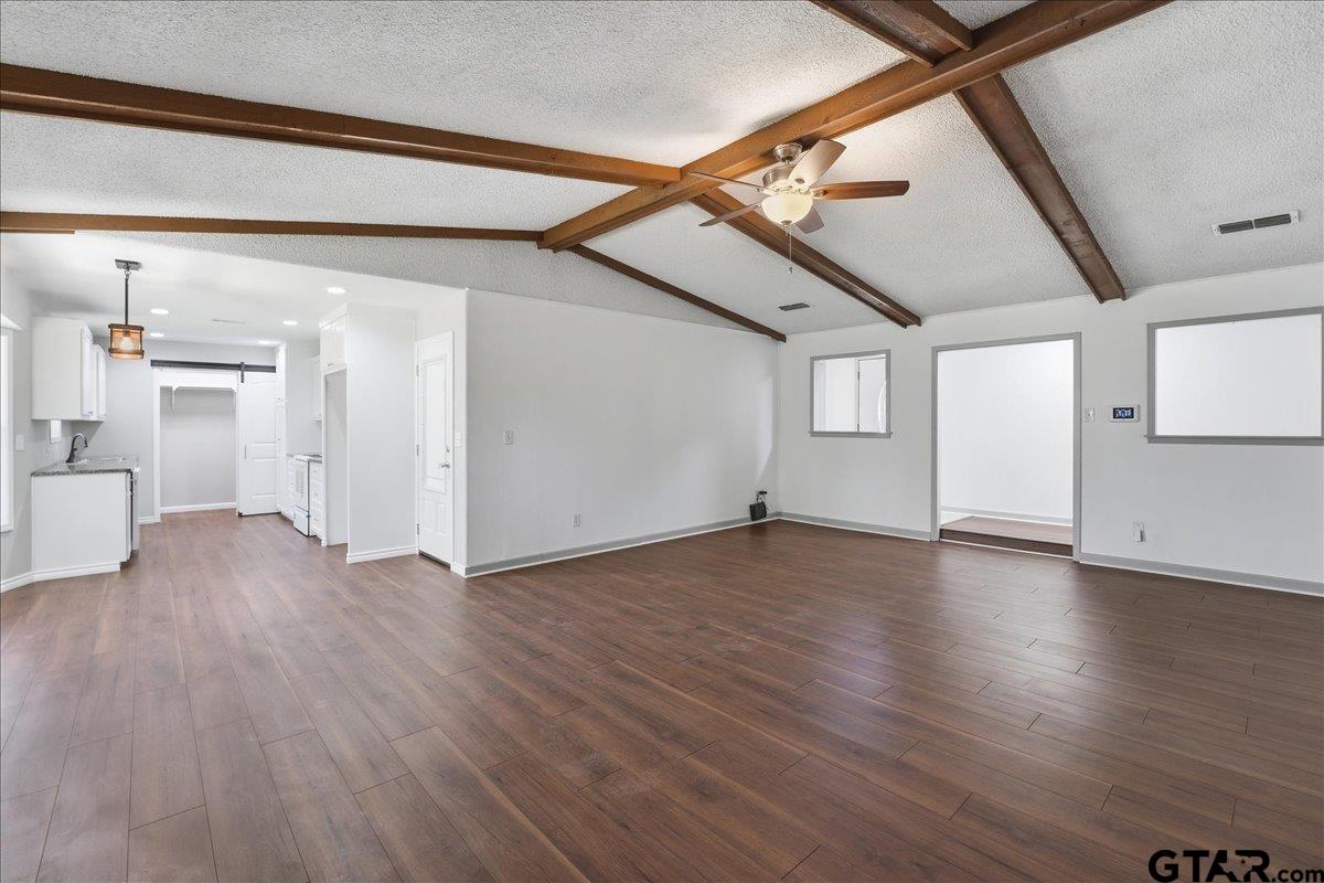 227 county road 2425