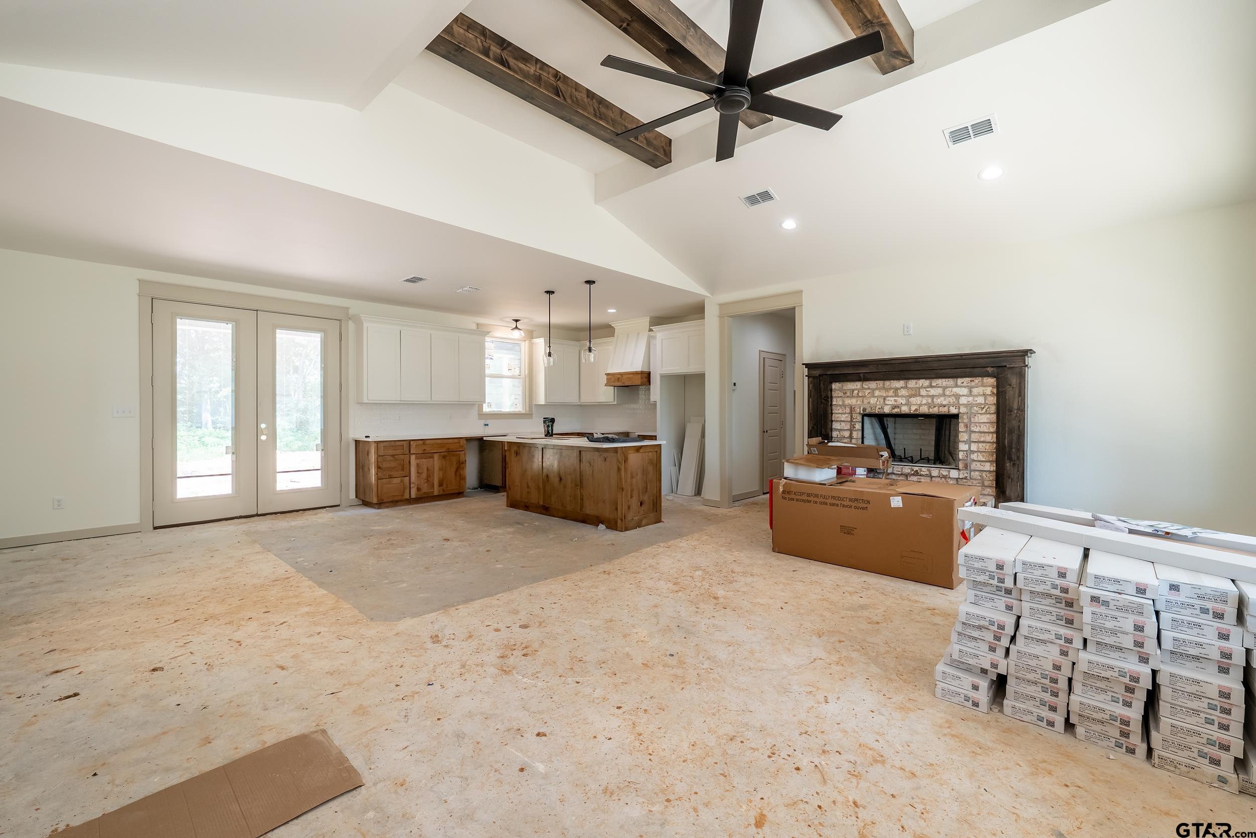 13887 County Road 294