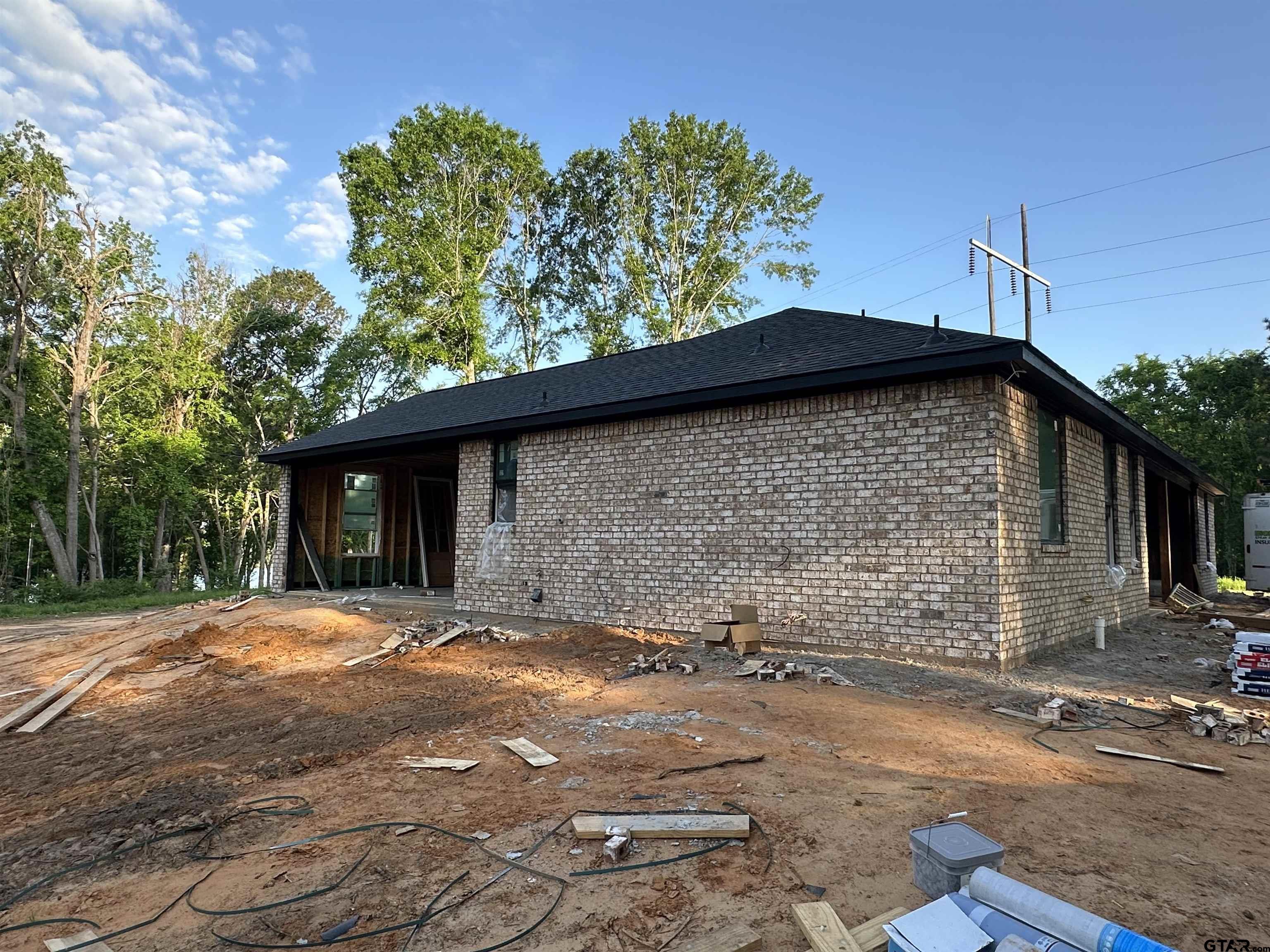 13887 County Road 294