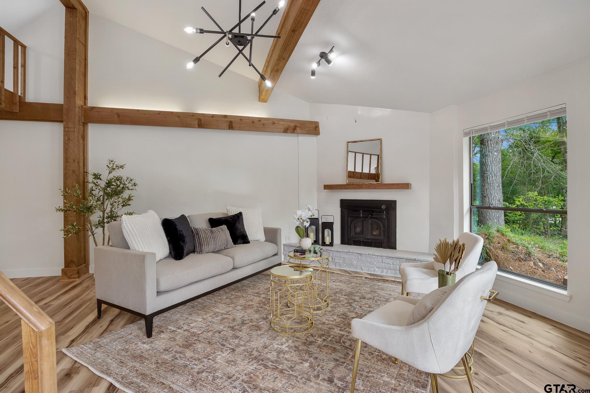1441 Tanglewood Dr. W