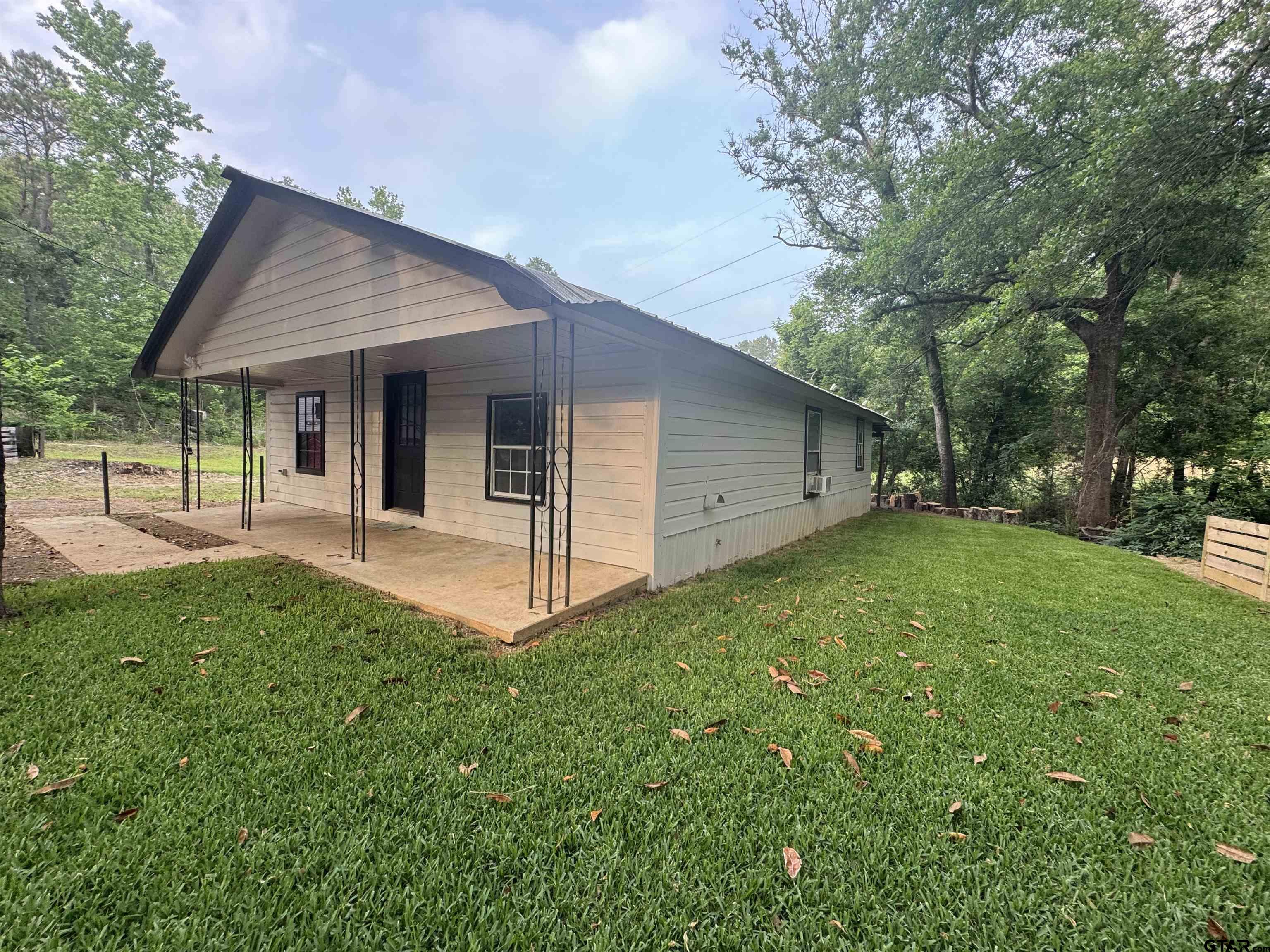 8124 County Road 381