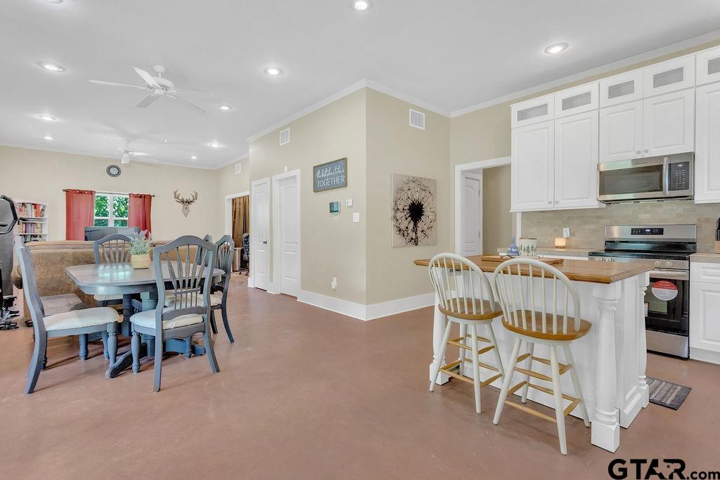 249 Private Road 6936