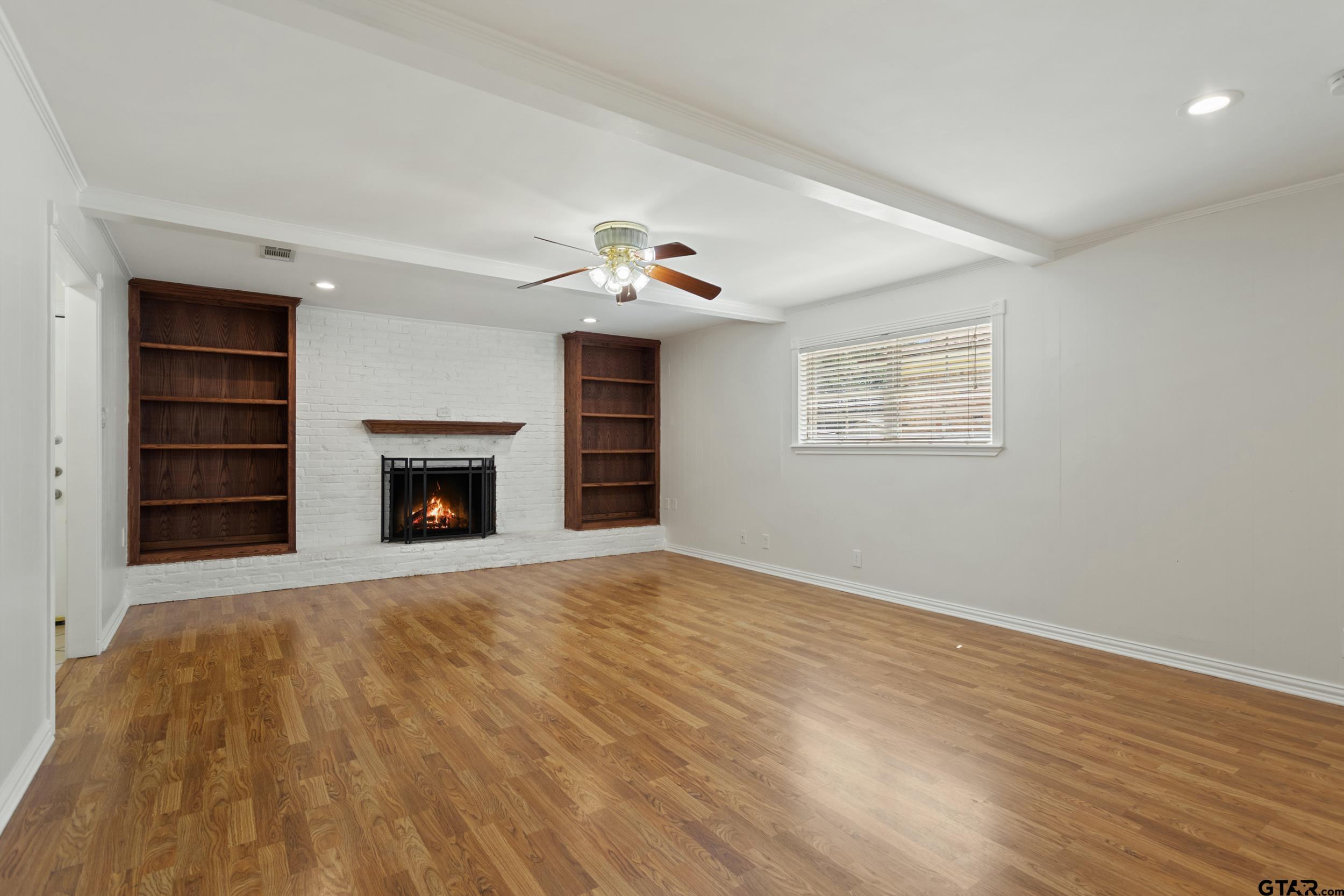 3303 Shenandoah Dr