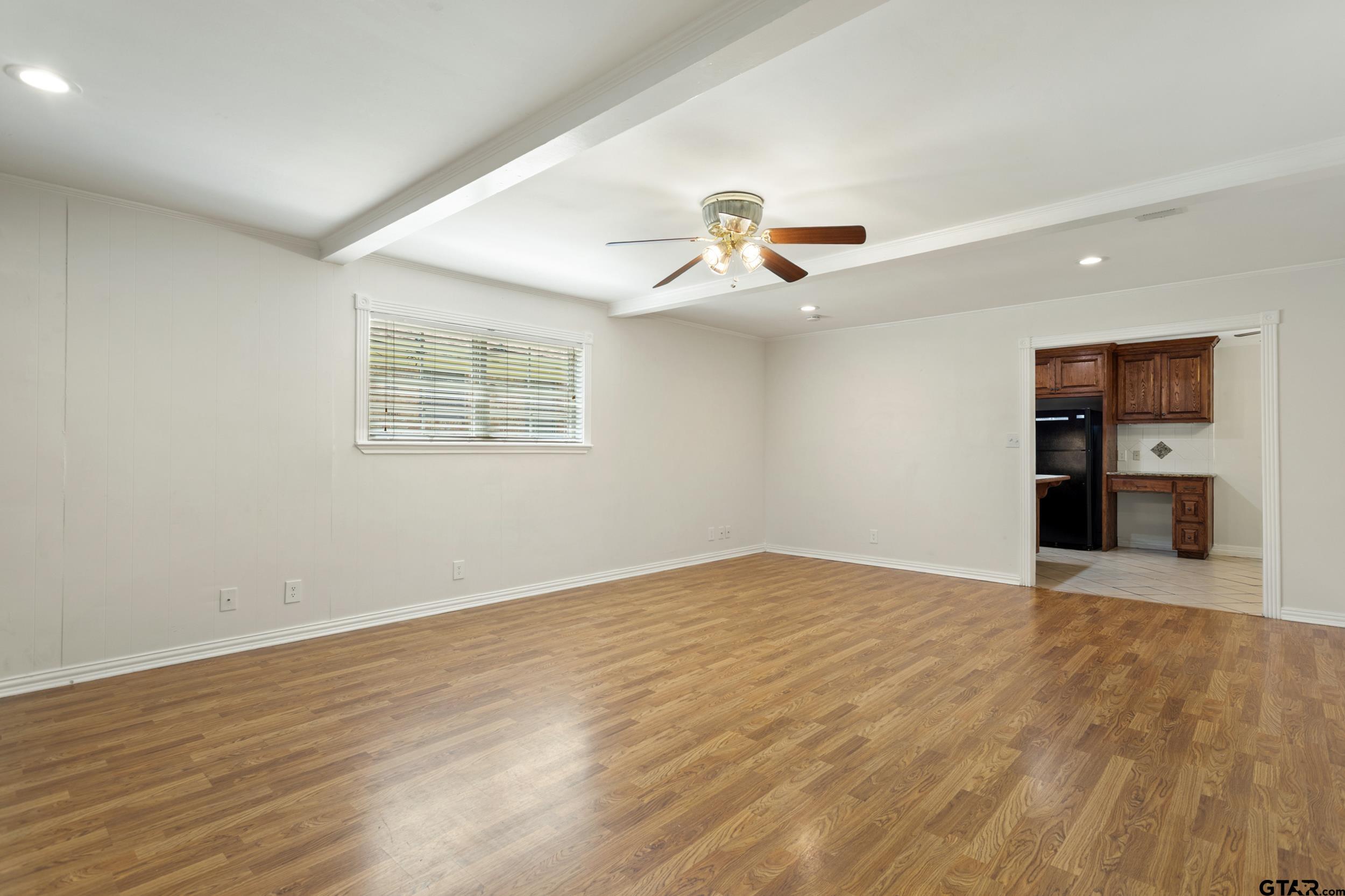 3303 Shenandoah Dr
