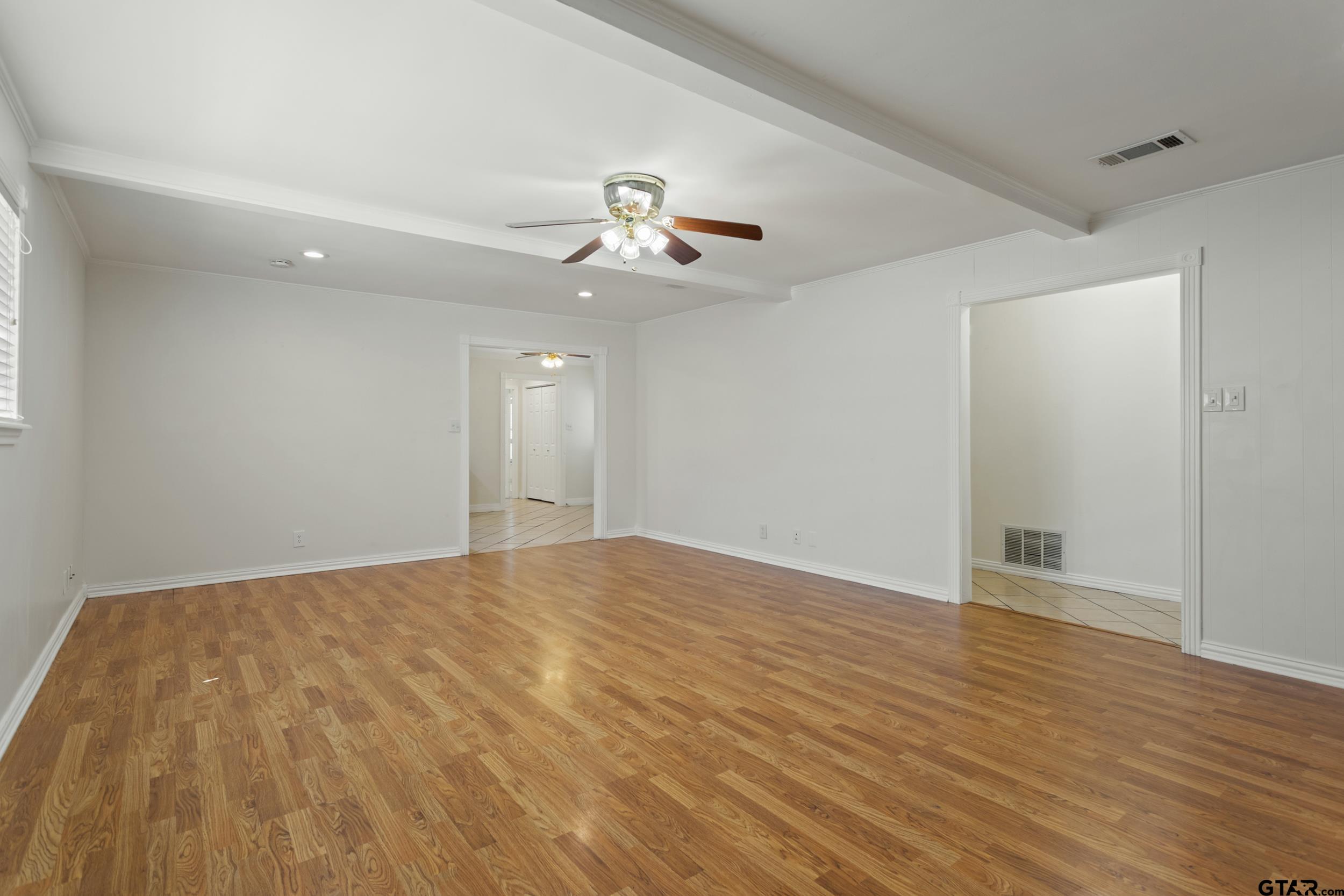 3303 Shenandoah Dr