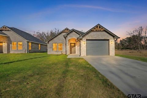 427 Harmony St. Tyler TX 75702