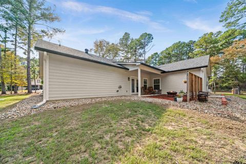 A home in Holly Lake Ranch