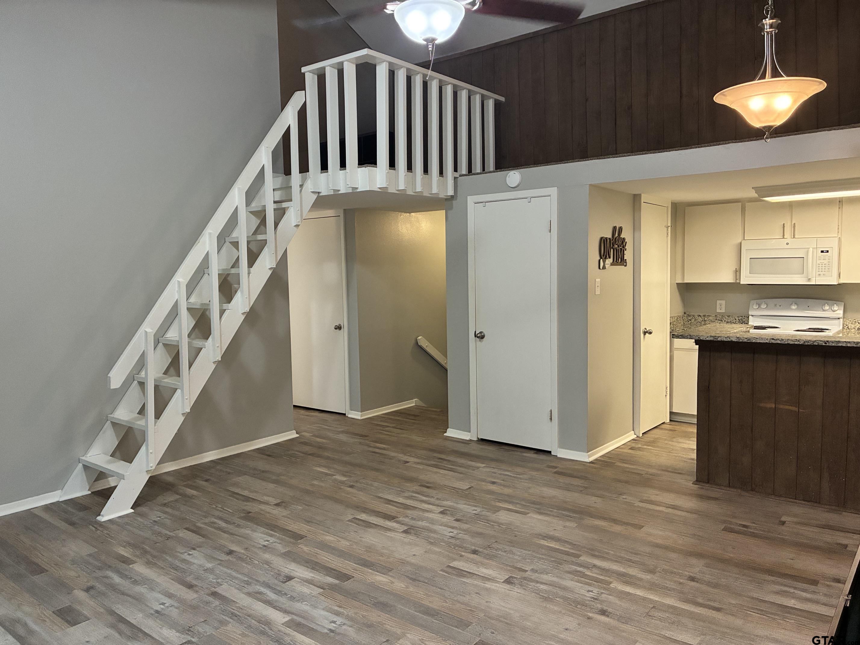 225 Holly Hill Circle #220E