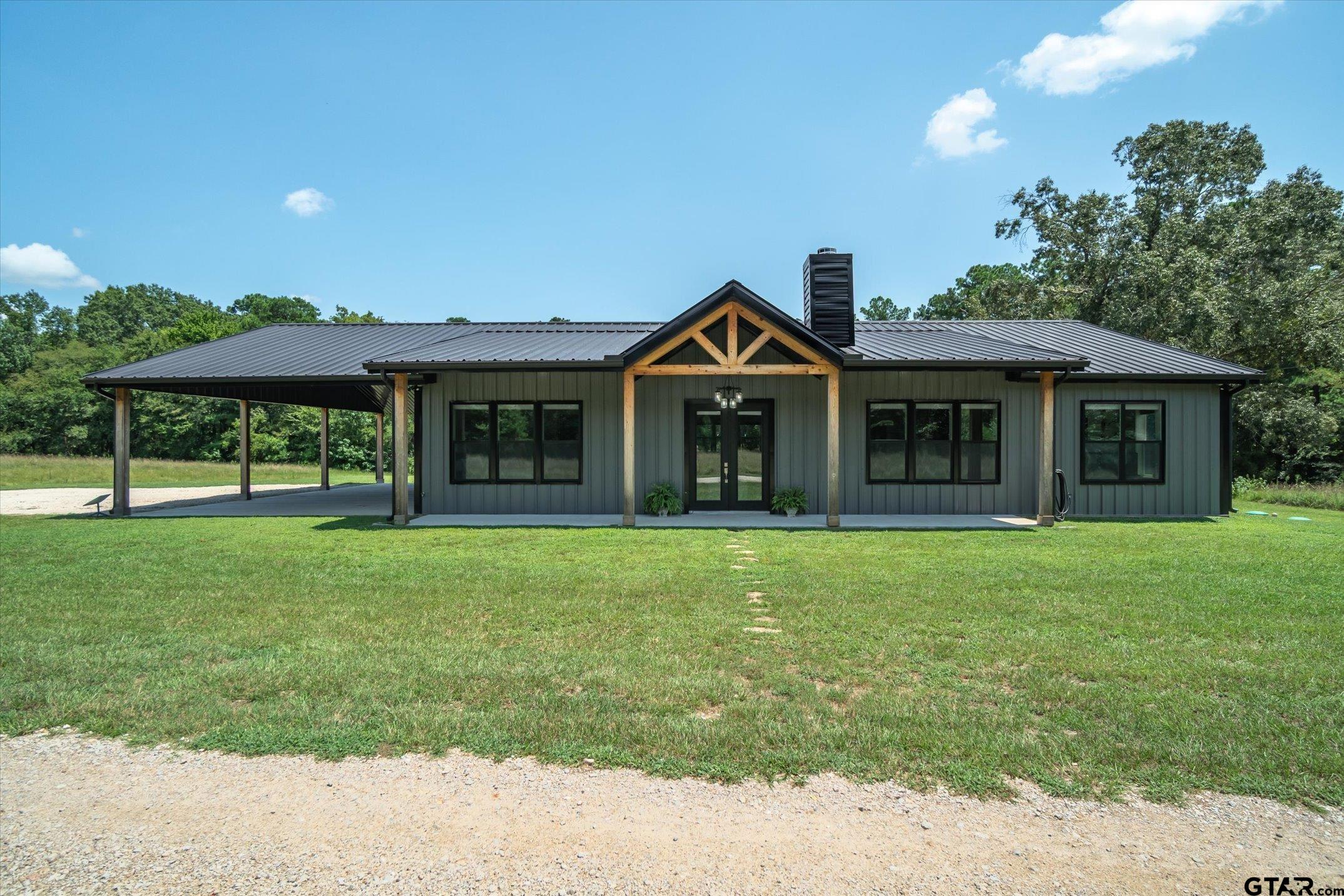 18347 County Road 3302