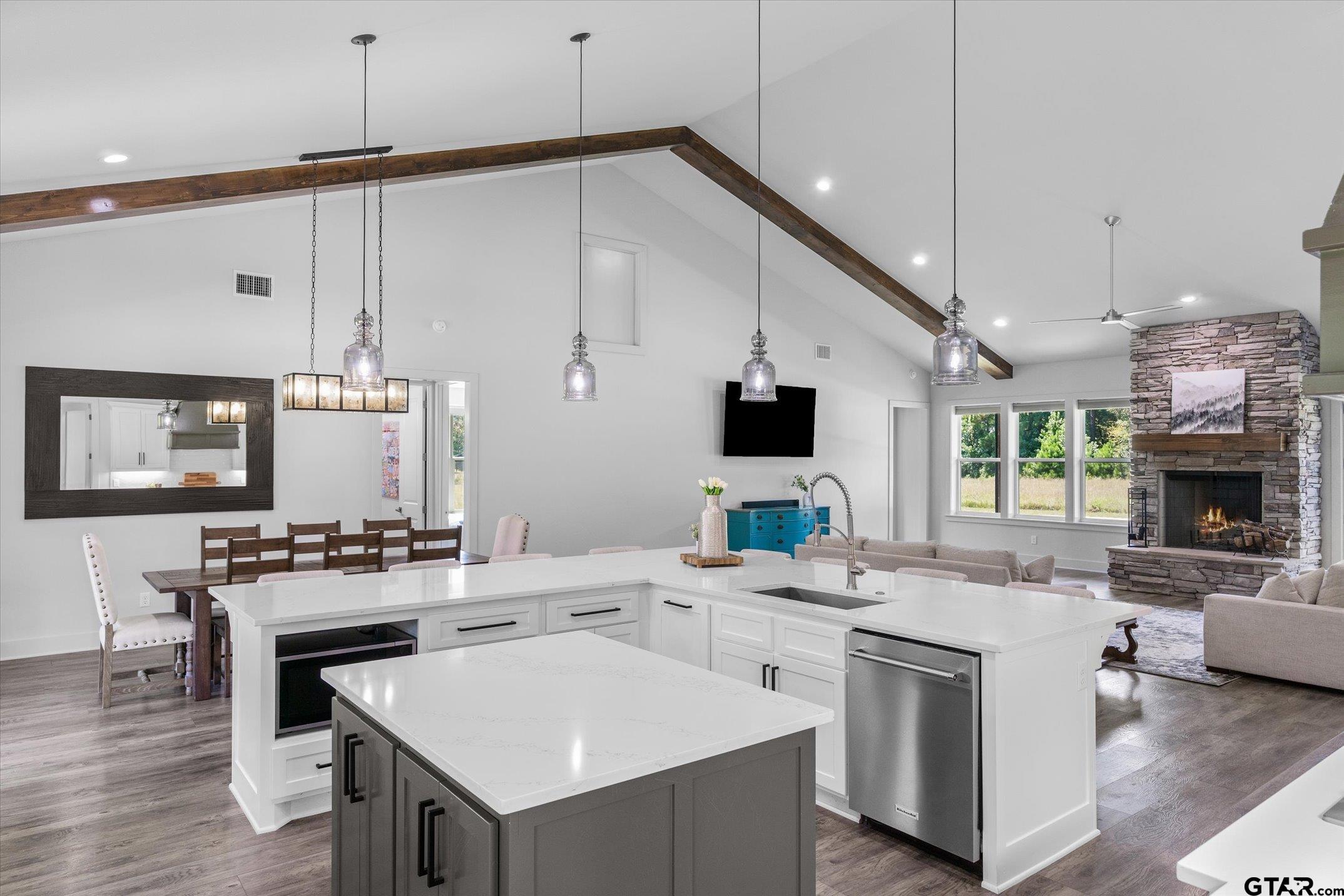 18347 County Road 3302