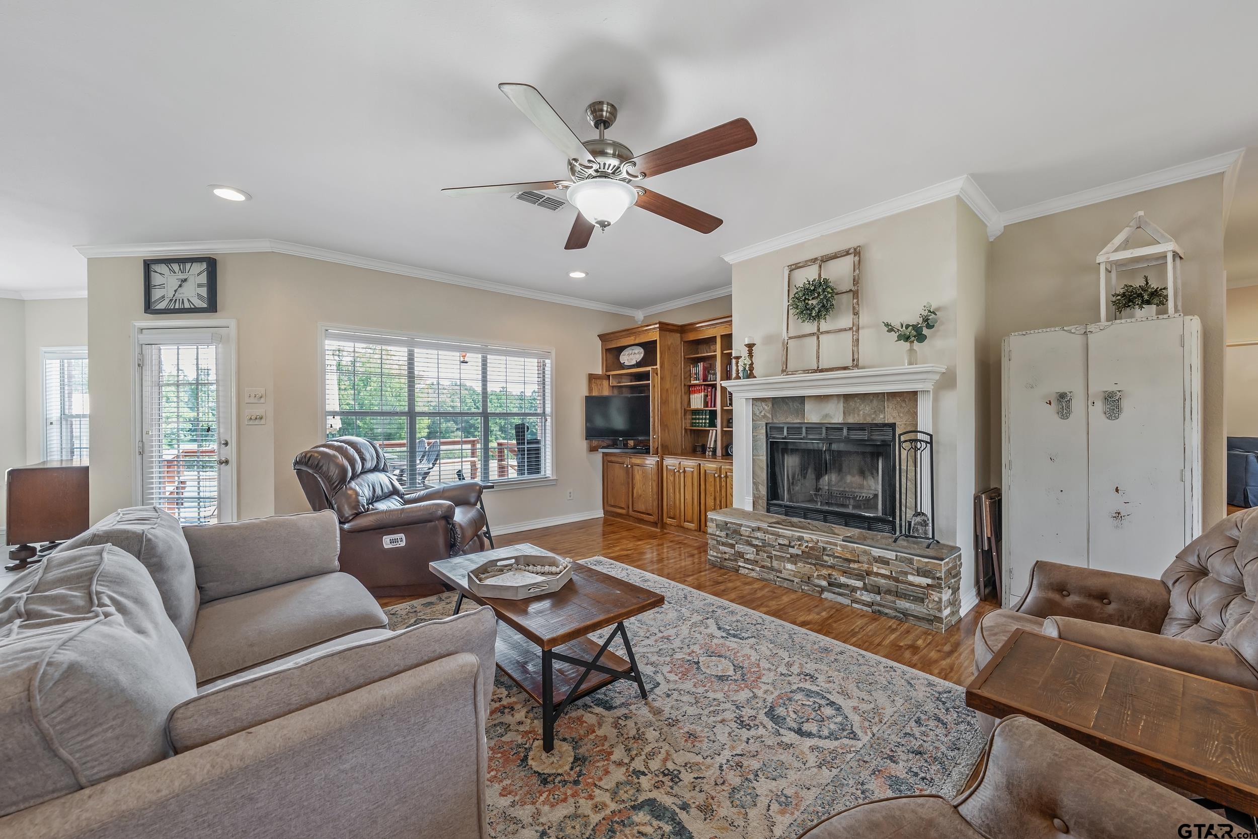 14990 Boaz Lane