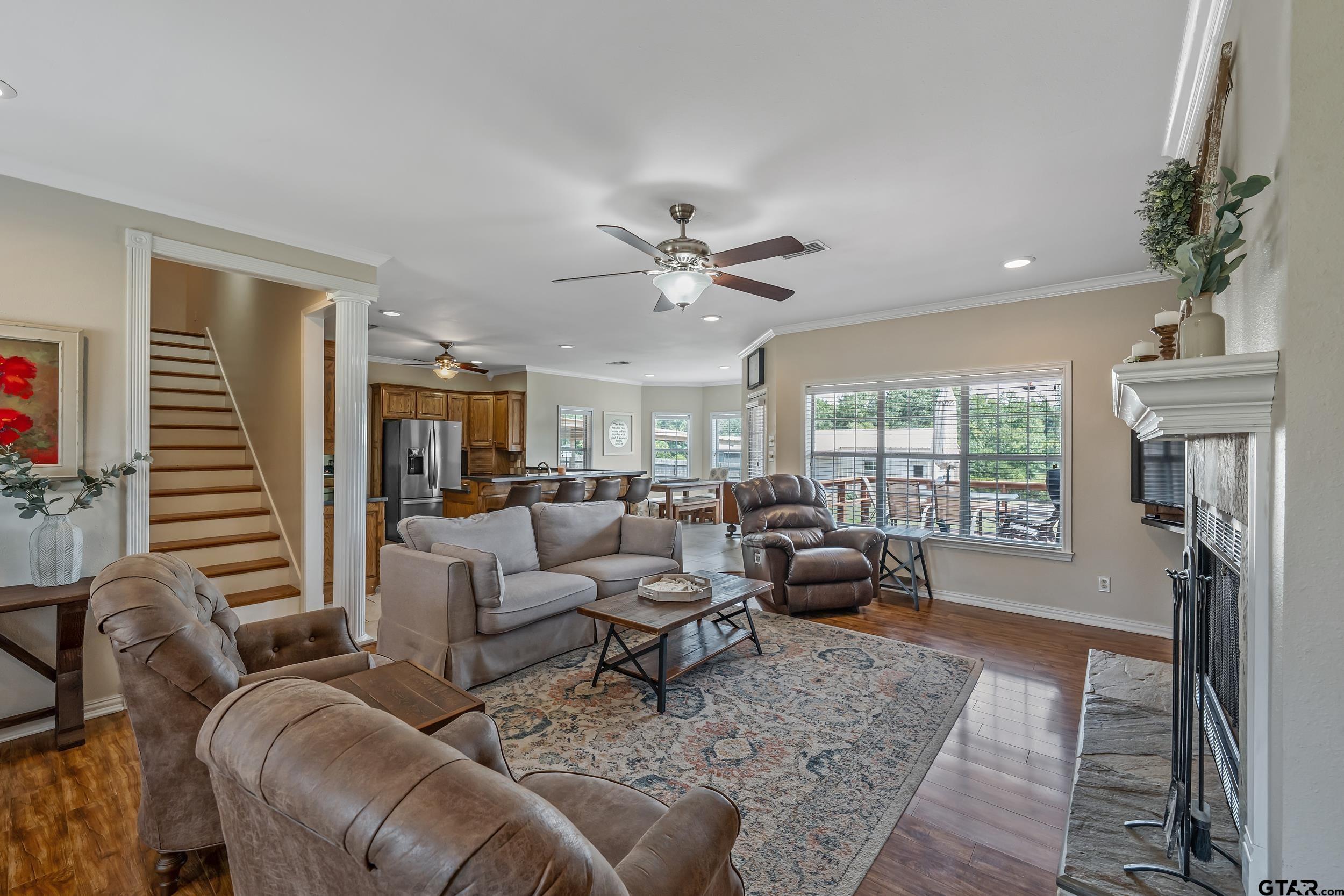 14990 Boaz Lane