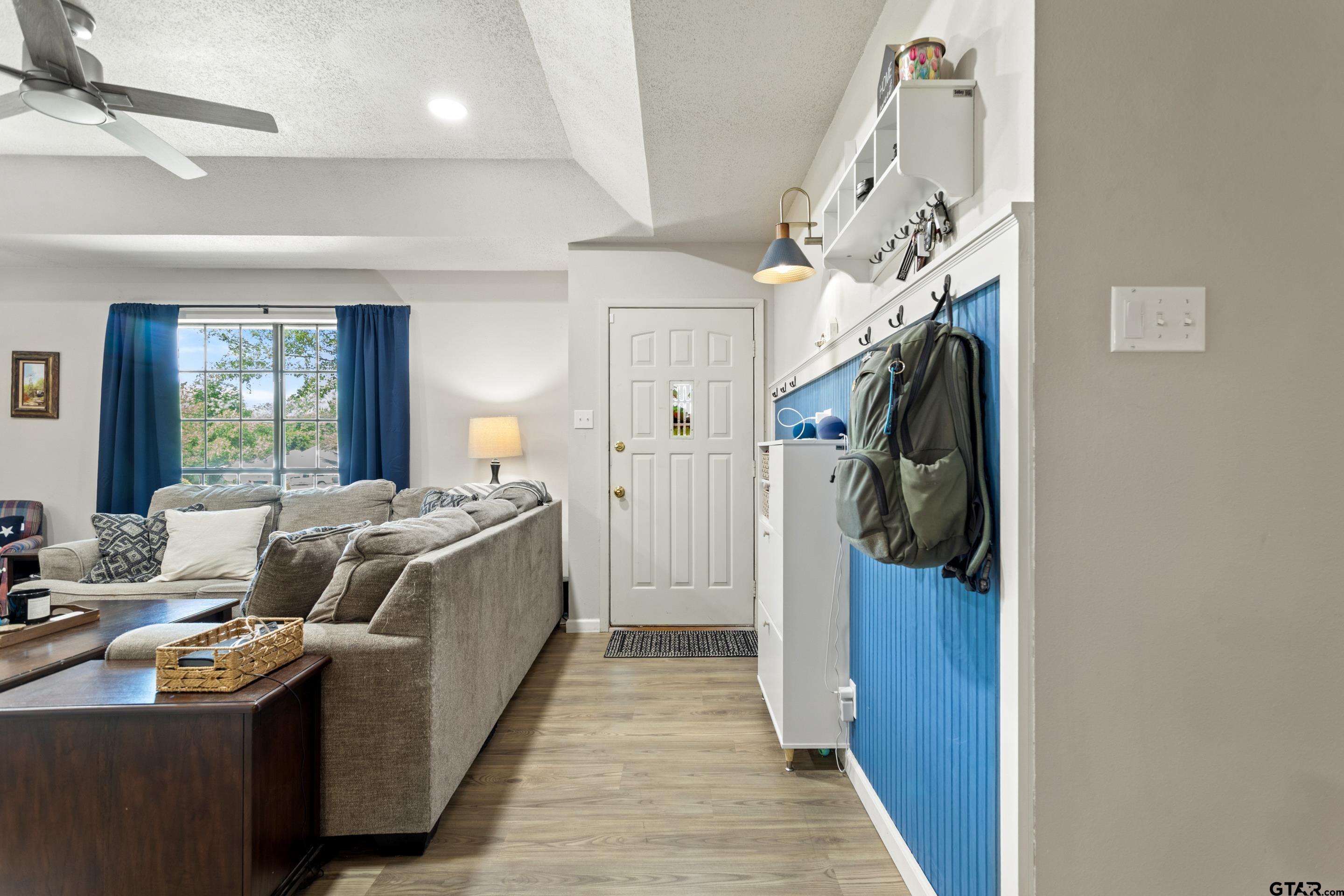 1316 Ridgeview Drive