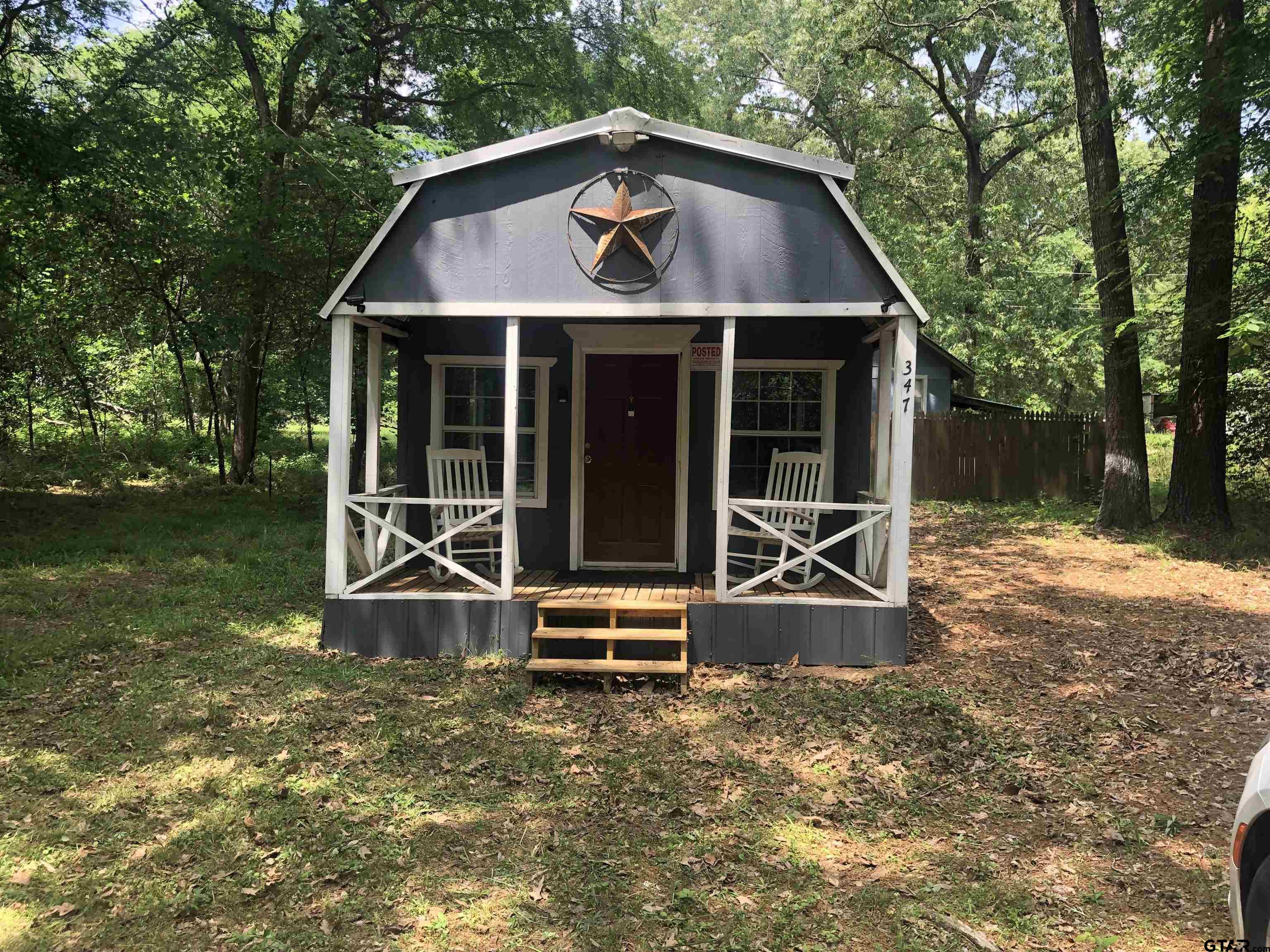 347 Sabinal St