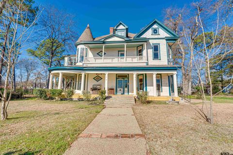 123 N Line Mineola TX 75773