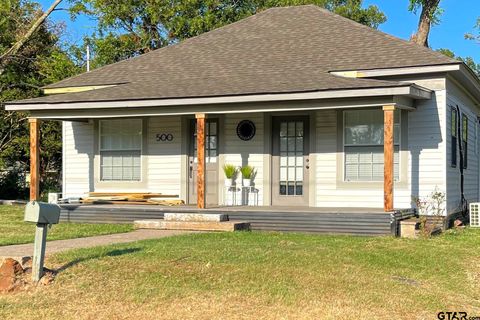 A home in Winnsboro