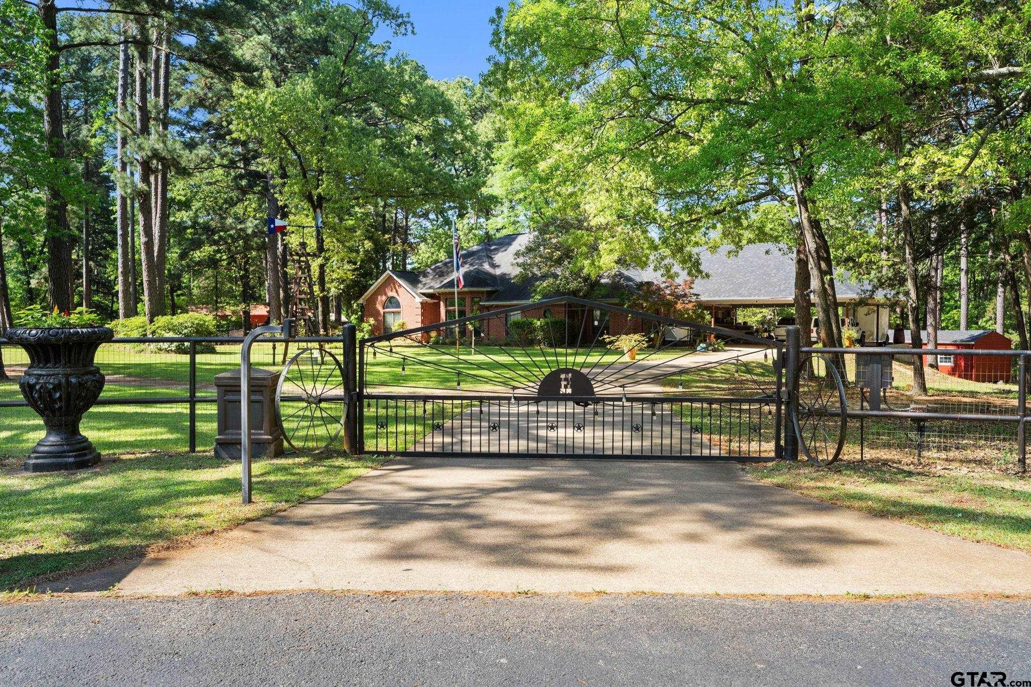 19132 Falls Creek Dr.