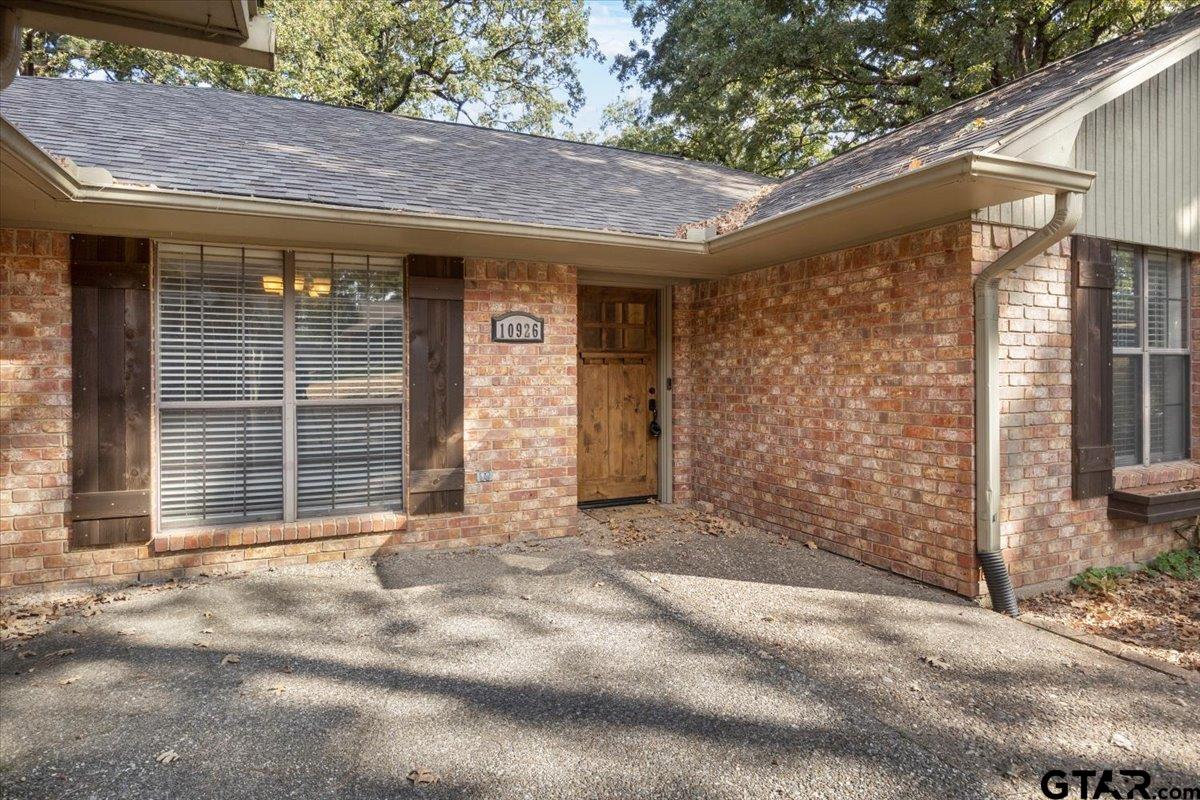 10926 Mosswood Drive