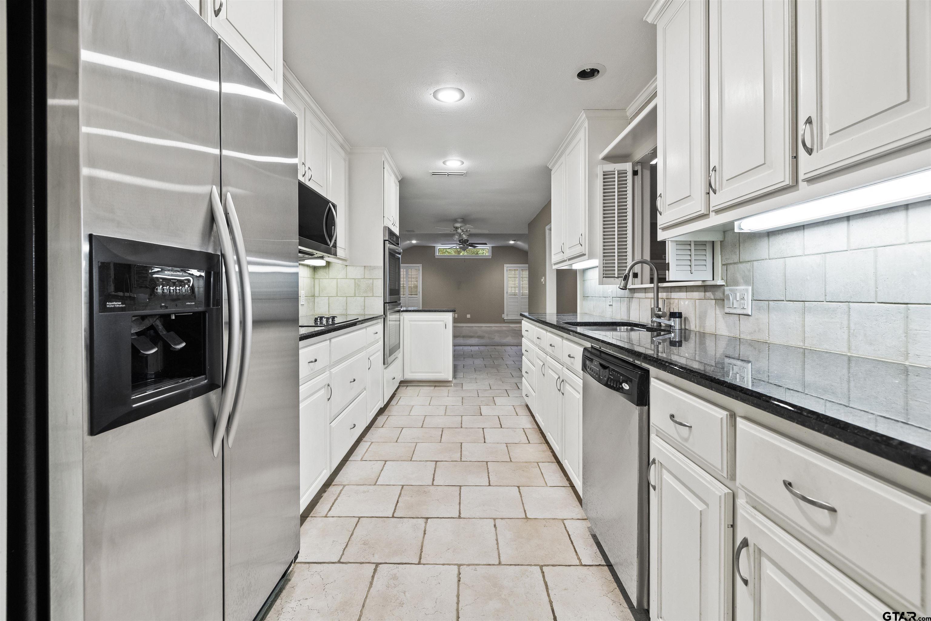 4808 Gretna Green Ln