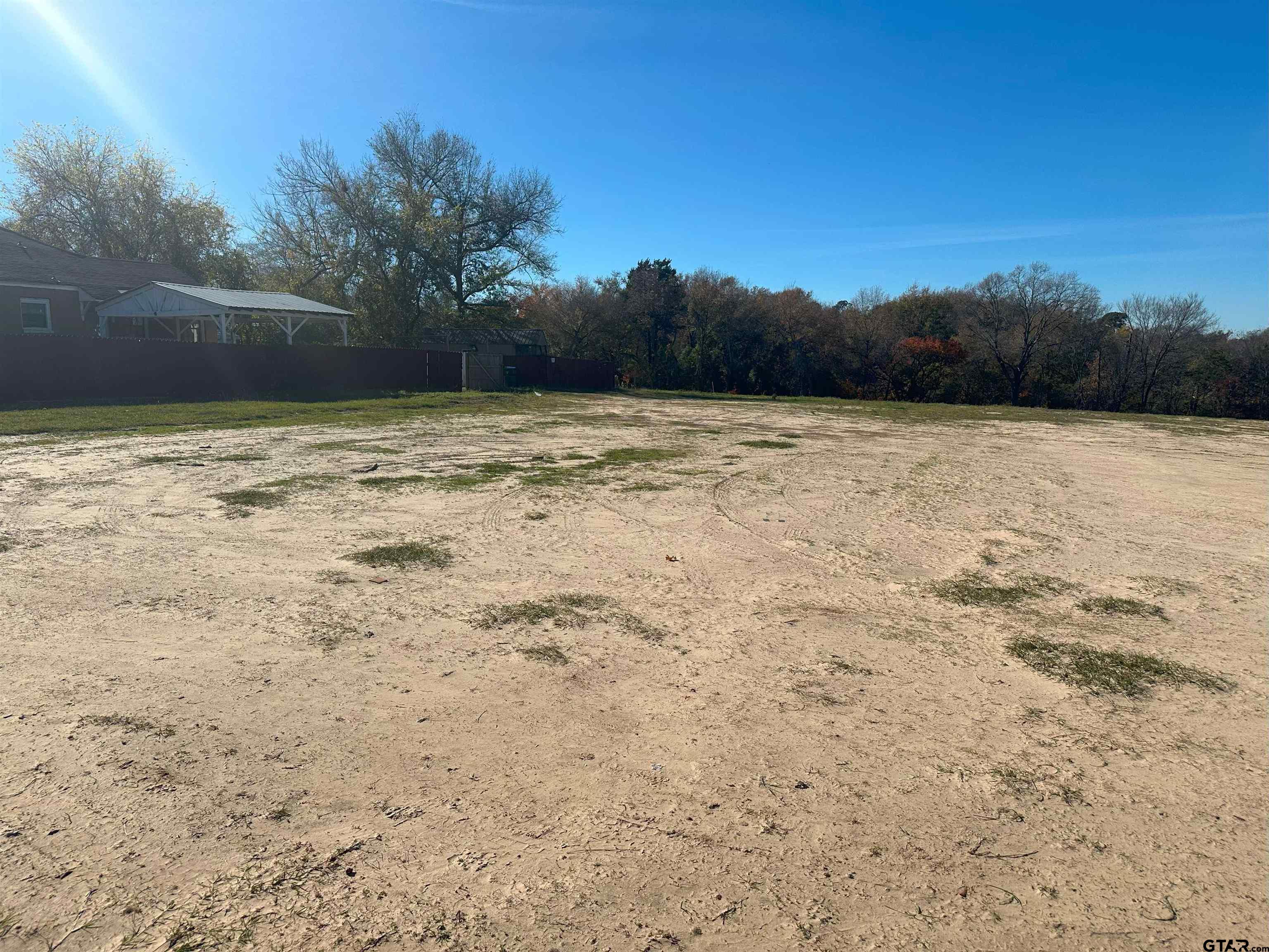 3020 W Gentry Parkway