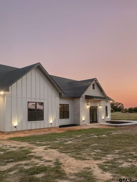 A home in Pittsburg