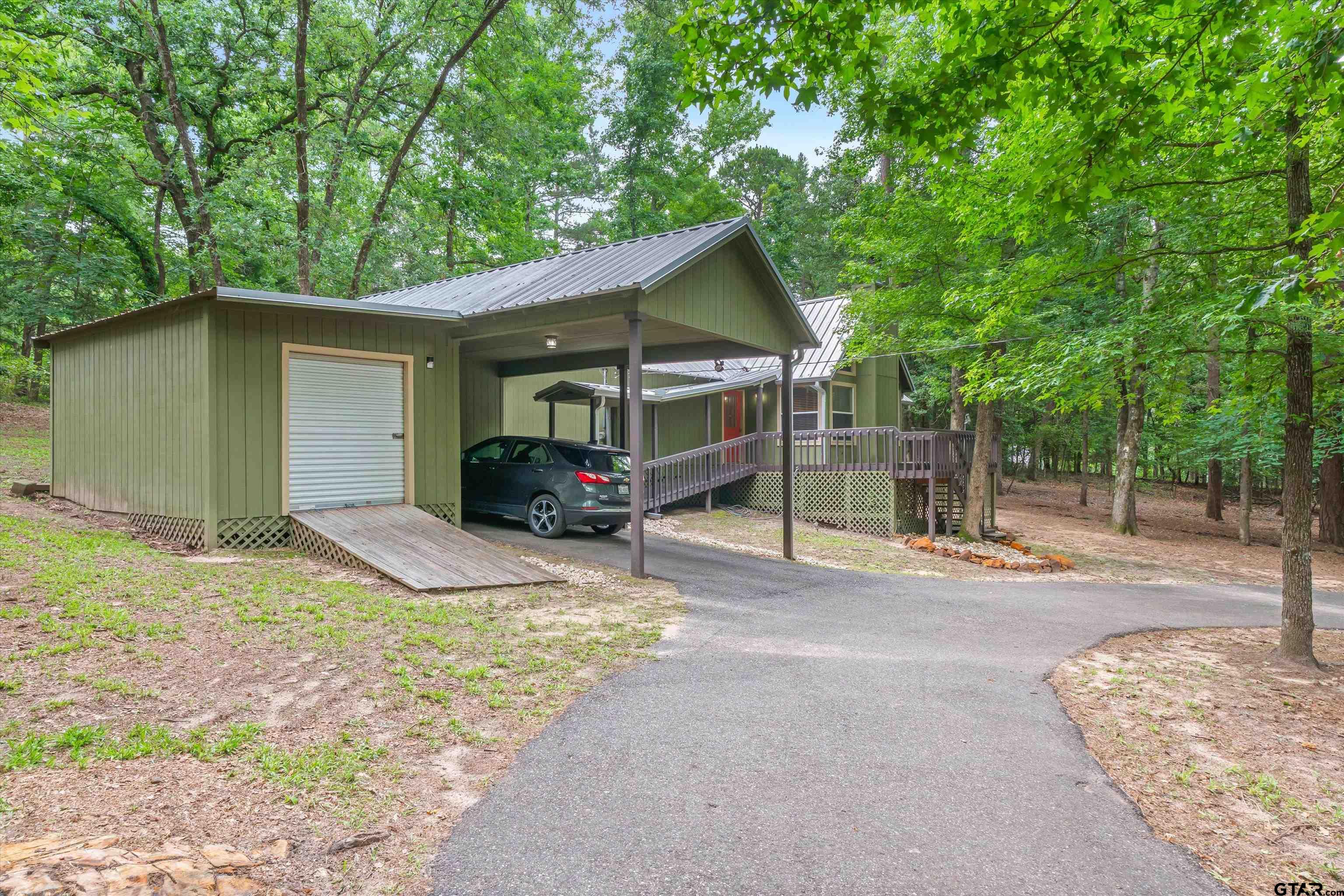 178 Butternut Glen