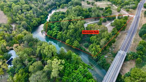 Lot 8 1979 Martindale TX 78655