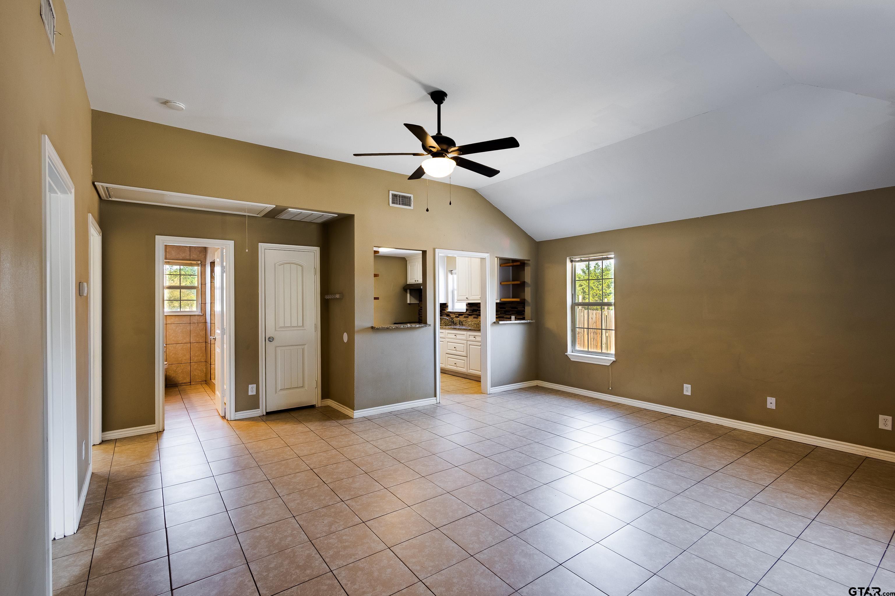 11685 CR 35 (Lavender Rd)