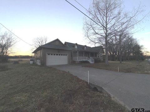 514 Chestnut Van TX 75790