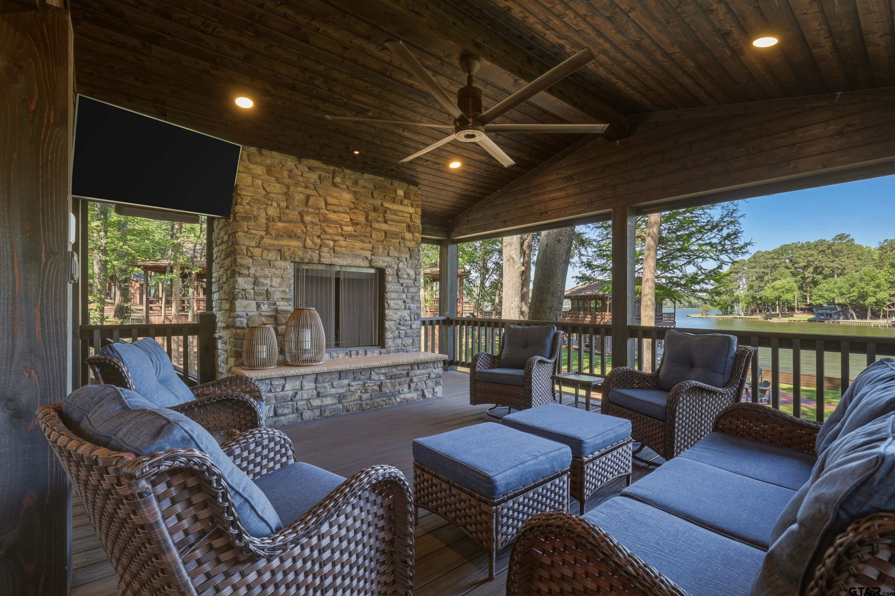 632 Cypress Creek Dr