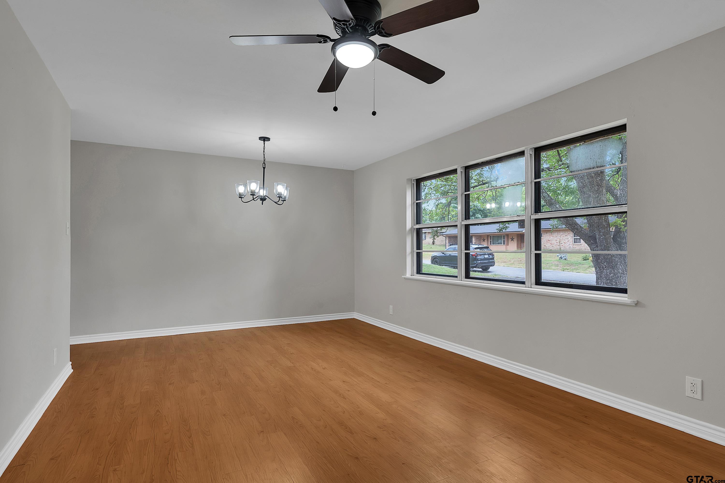 12813 Sunset Dr.