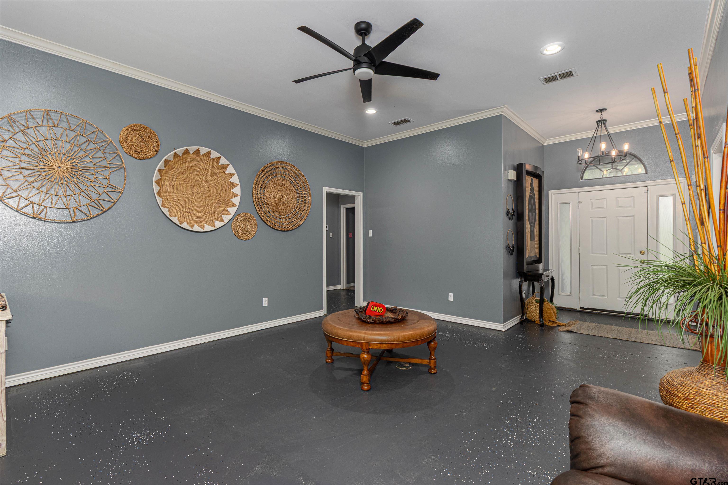 17424 Carol Circle