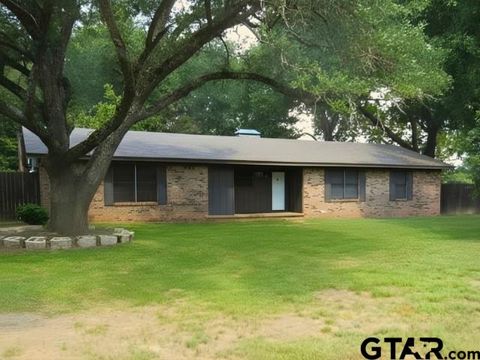 1307 E Main Street Whitehouse TX 75791