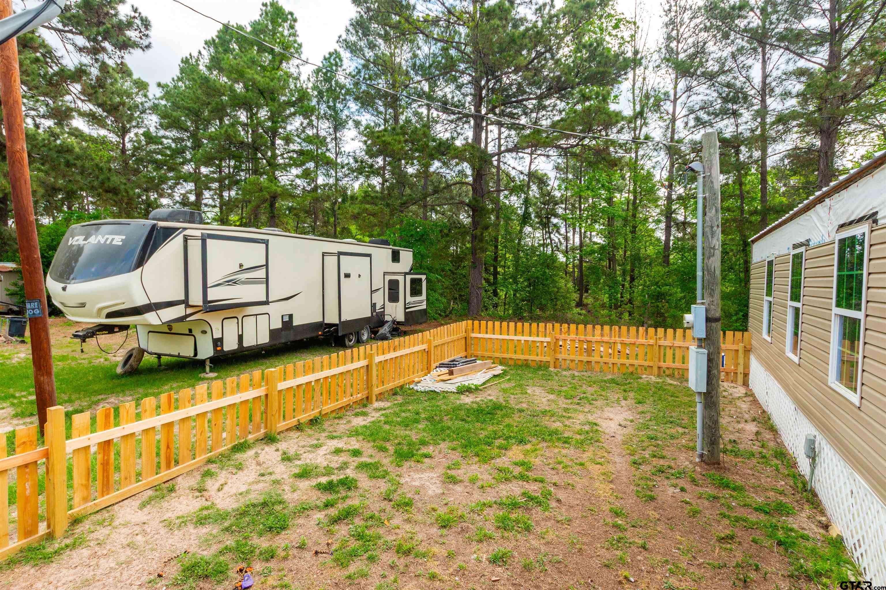 2761 Oak Trail Shores Dr