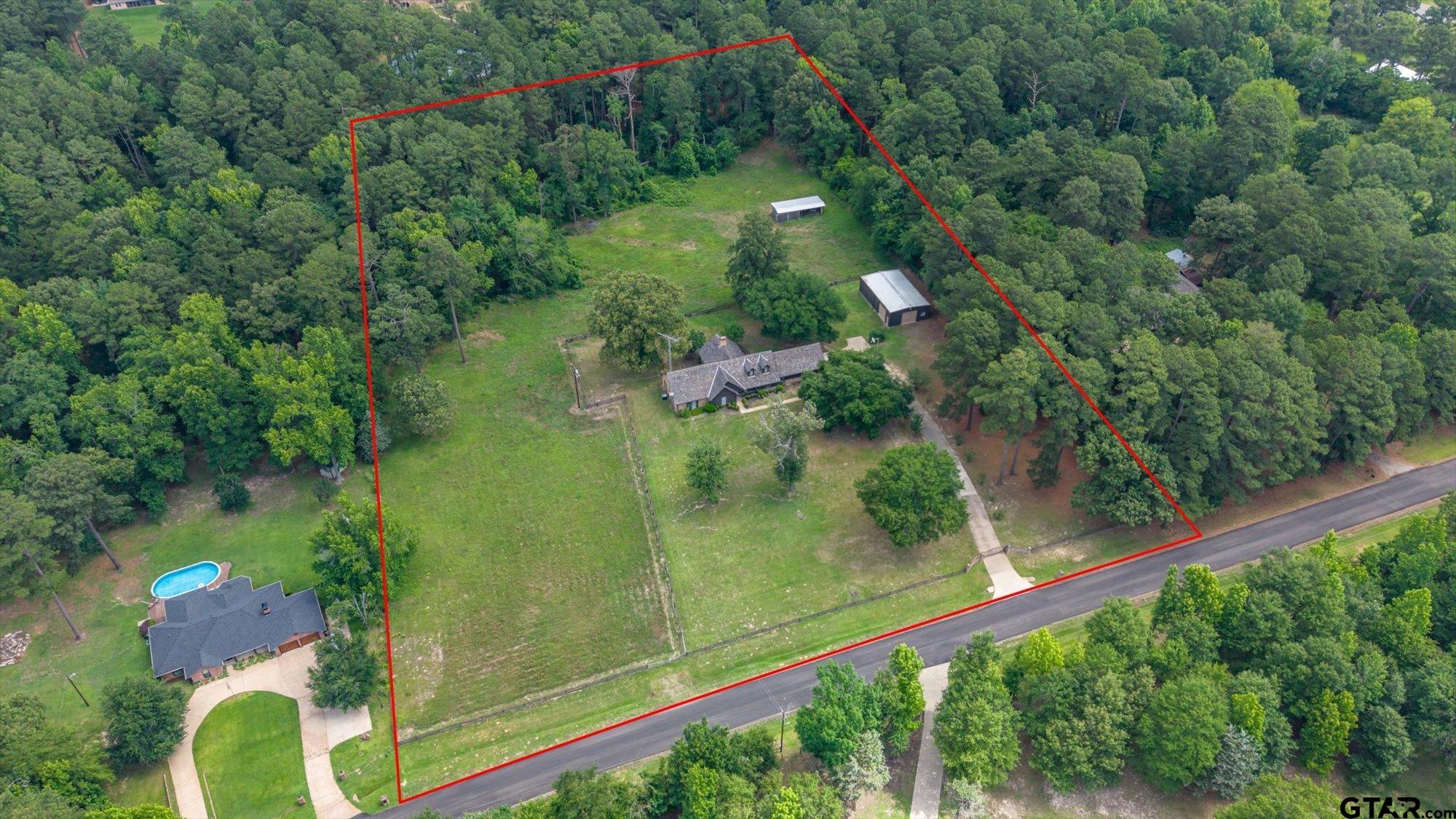 15246 Seven League Road