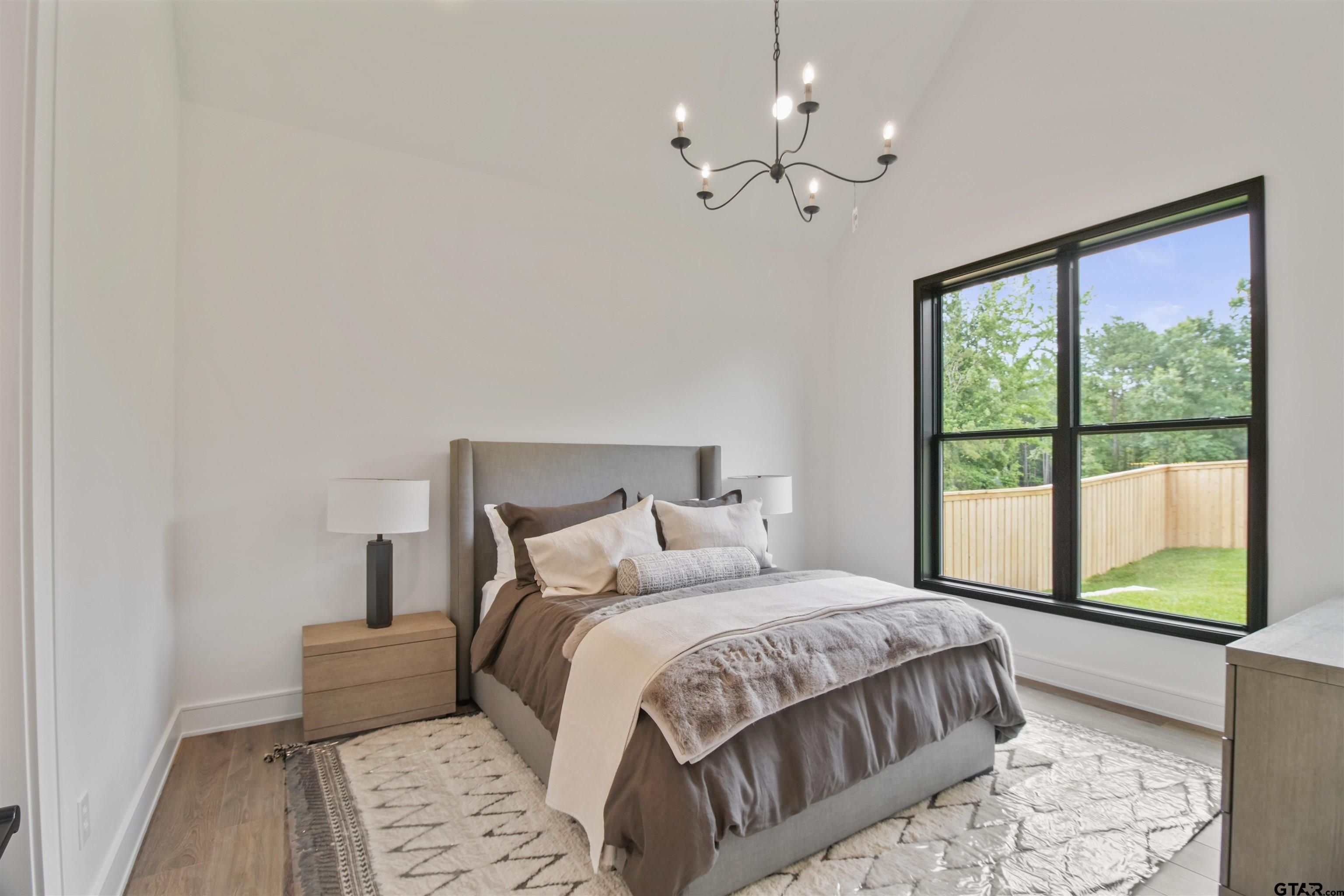 3312 FOREST COURT