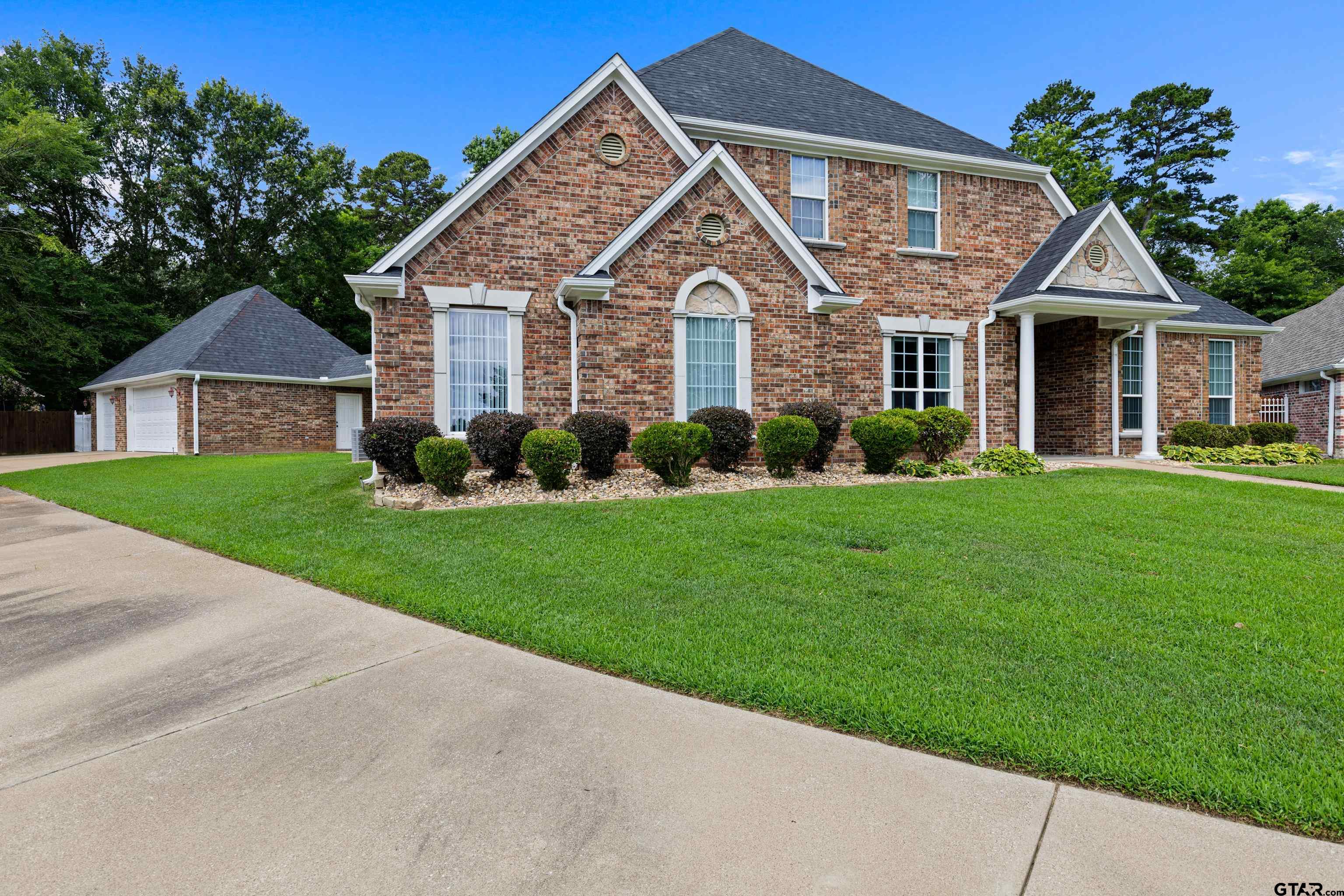 2404 Sugar Creek Circle