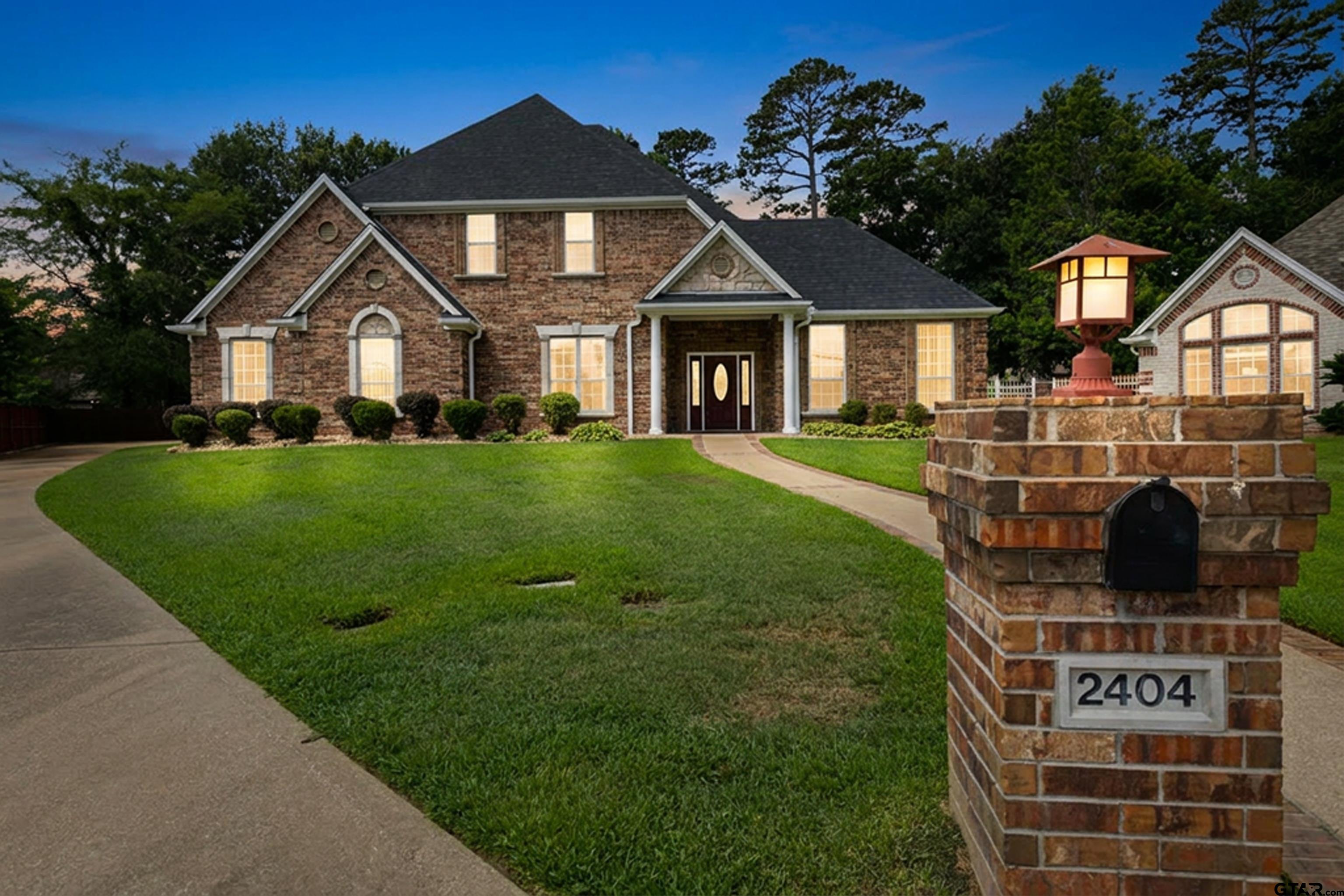2404 Sugar Creek Circle