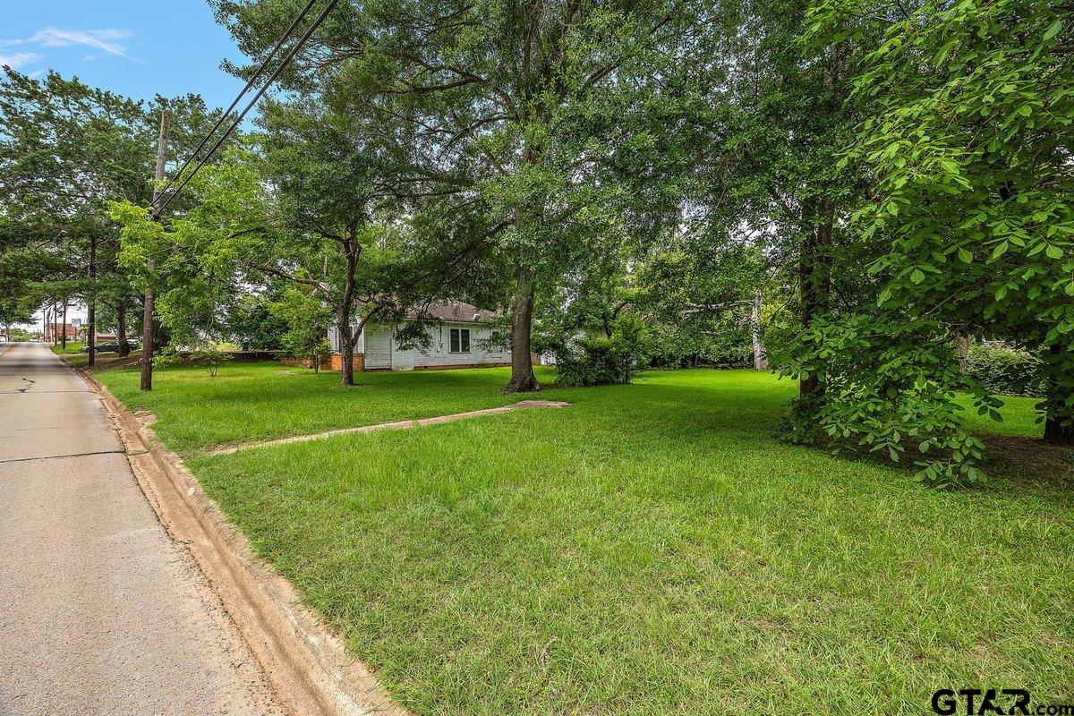 405 N 6th Street