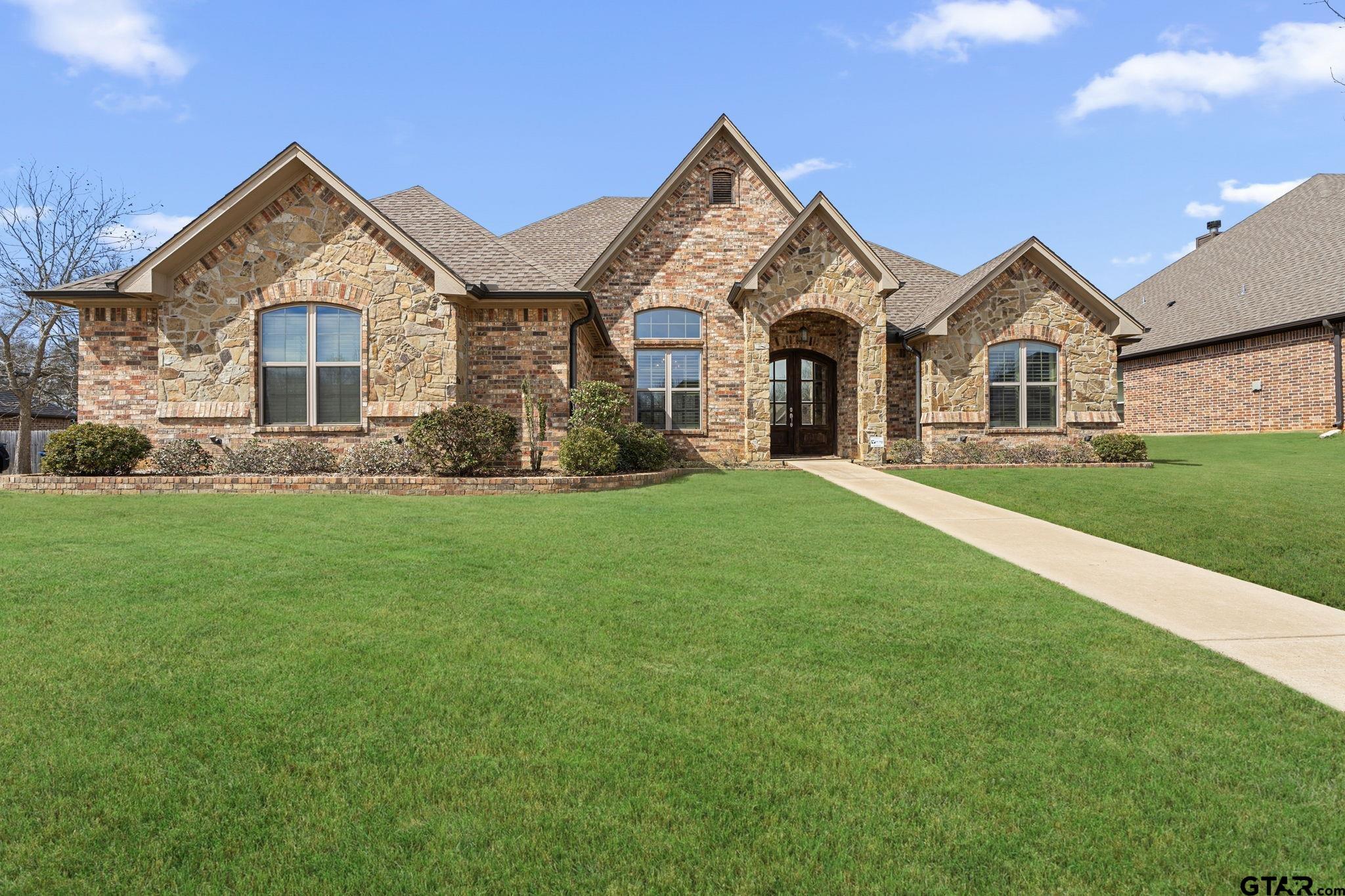 21428 Boone Drive