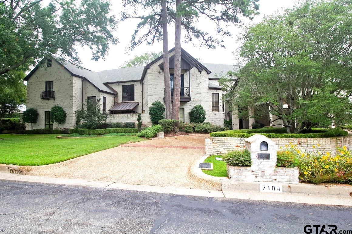 7104 Gleneagles