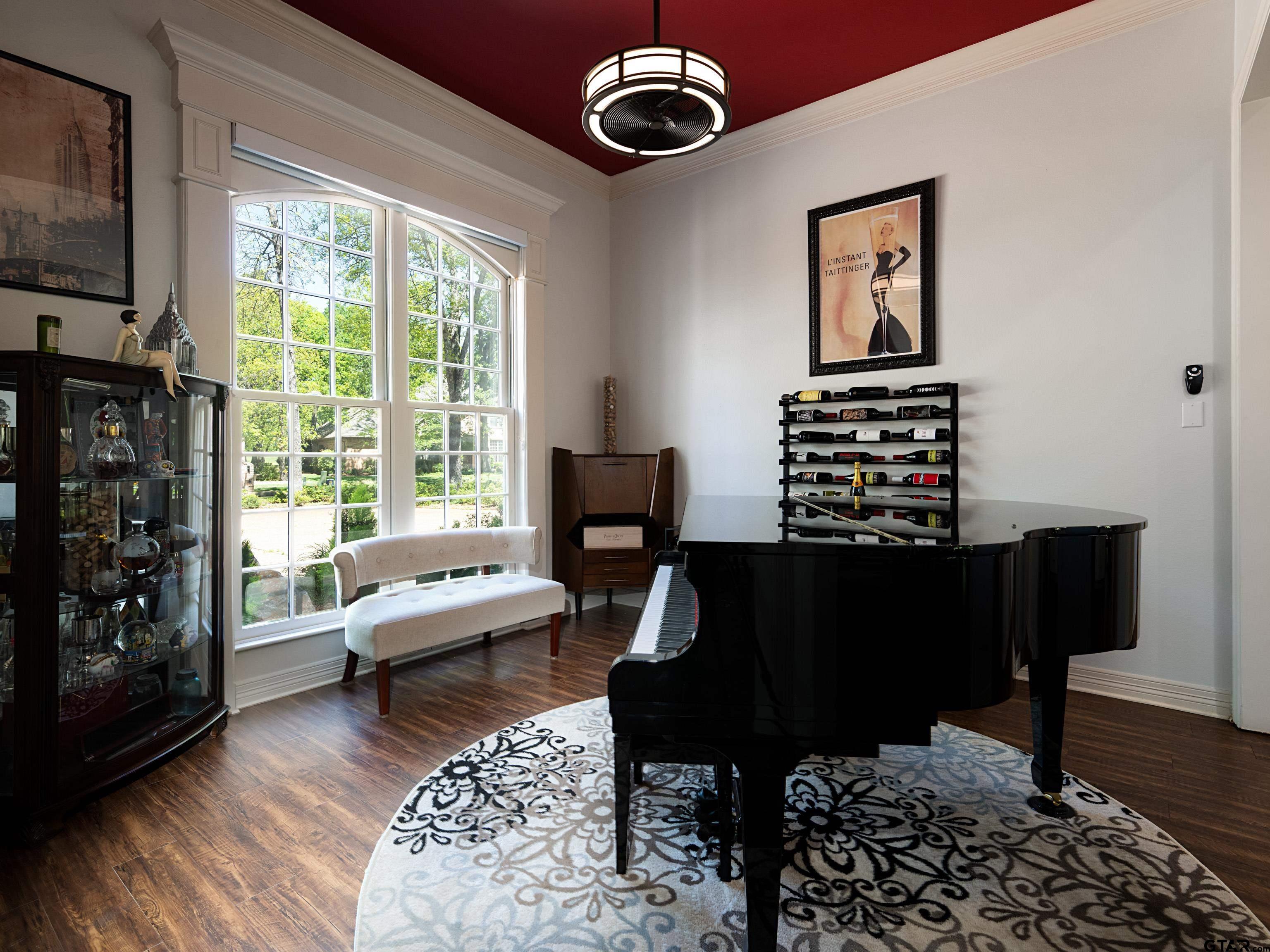 102 Dogwood Lakes Cr