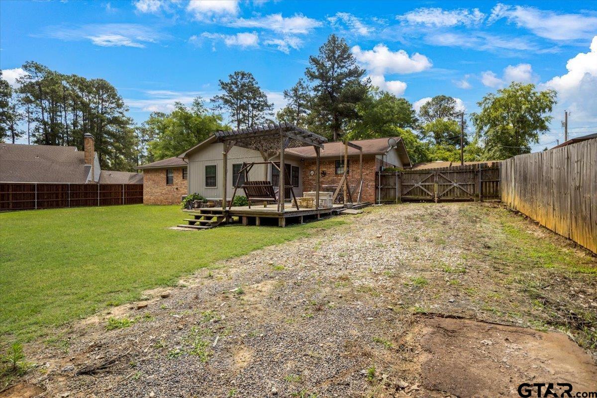 Troup, Texas 75789, United States, 3 Bedrooms Bedrooms, ,2 BathroomsBathrooms,Residential,Active,204061