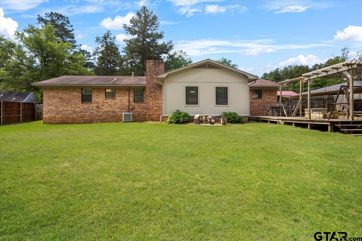 Troup, Texas 75789, United States, 3 Bedrooms Bedrooms, ,2 BathroomsBathrooms,Residential,Active,204061