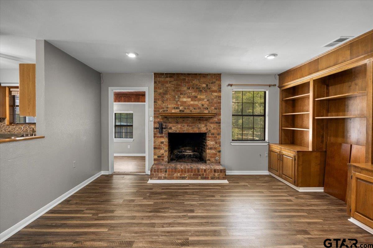 Troup, Texas 75789, United States, 3 Bedrooms Bedrooms, ,2 BathroomsBathrooms,Residential,Active,204061