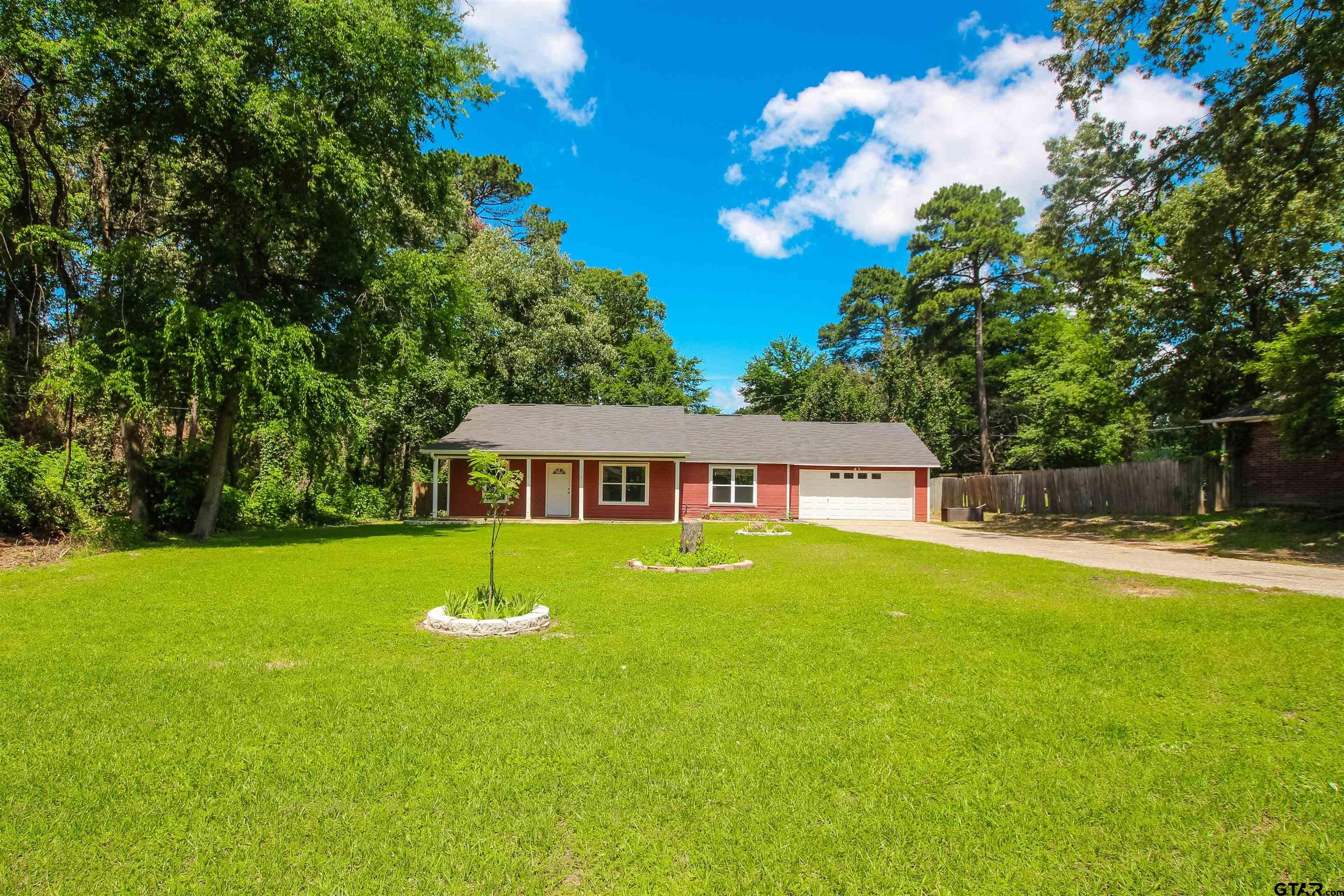 21298 Dogwood Dr