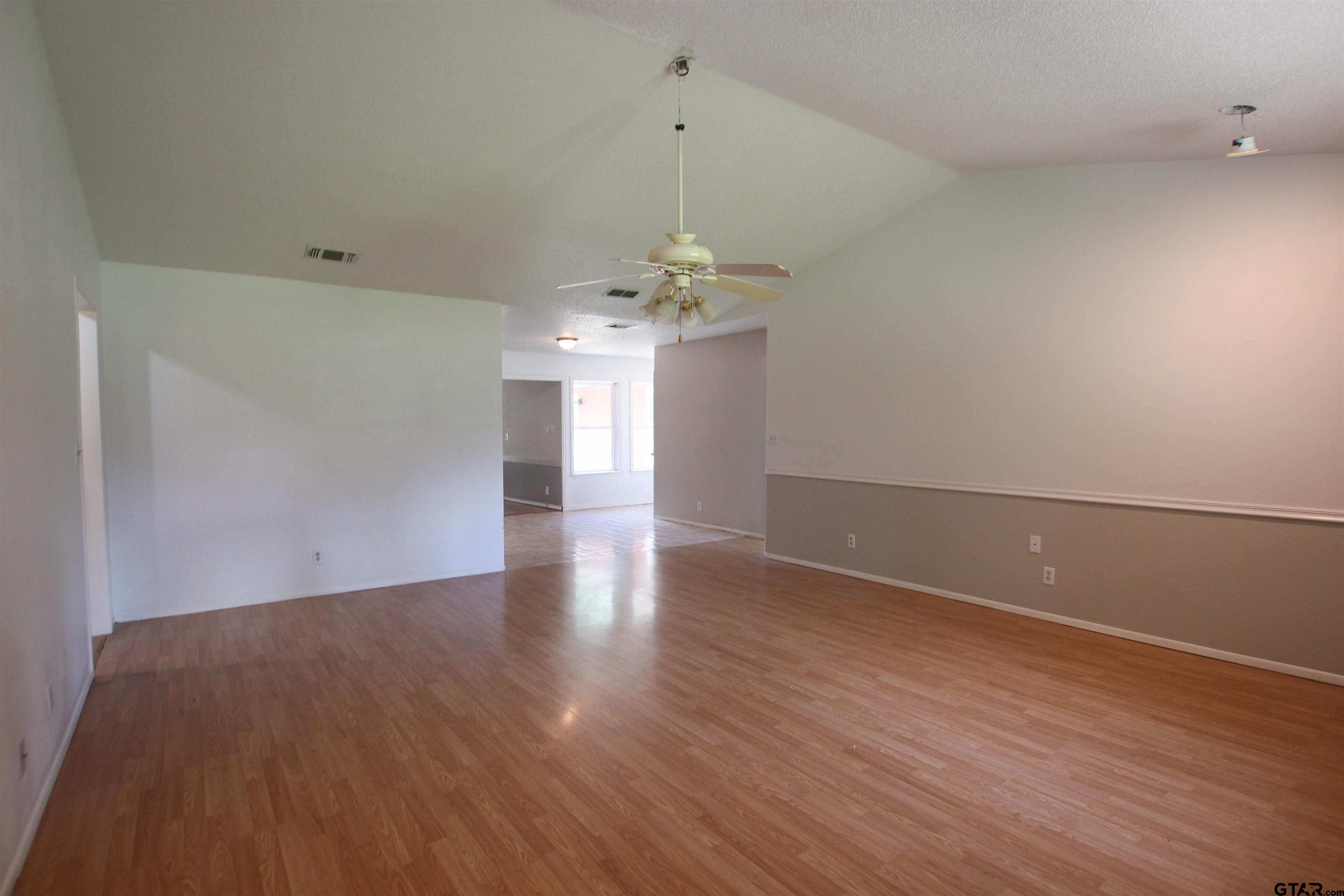 21298 Dogwood Dr